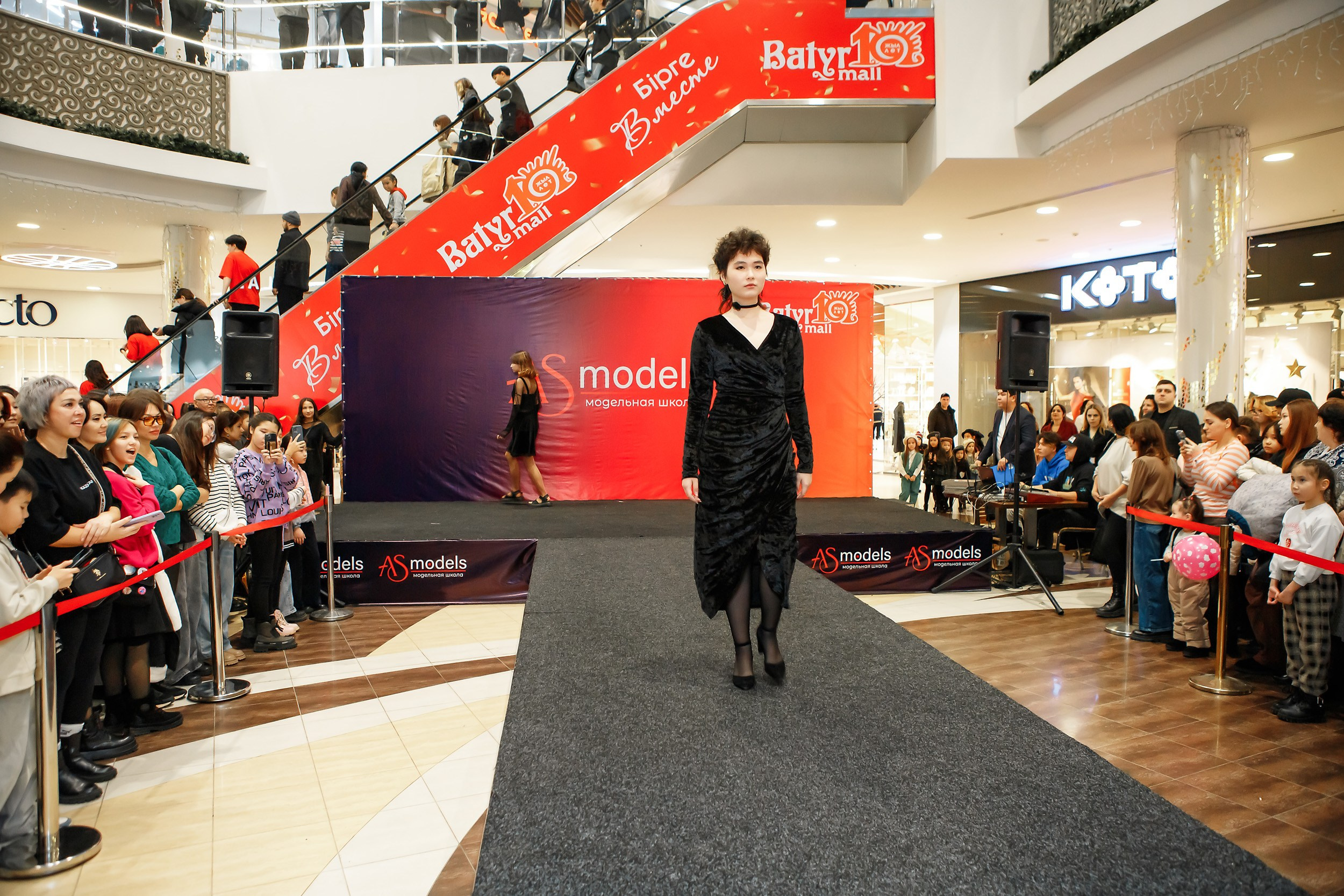 Fashion Show модельной школы AS Models. Кипятком Павлодар