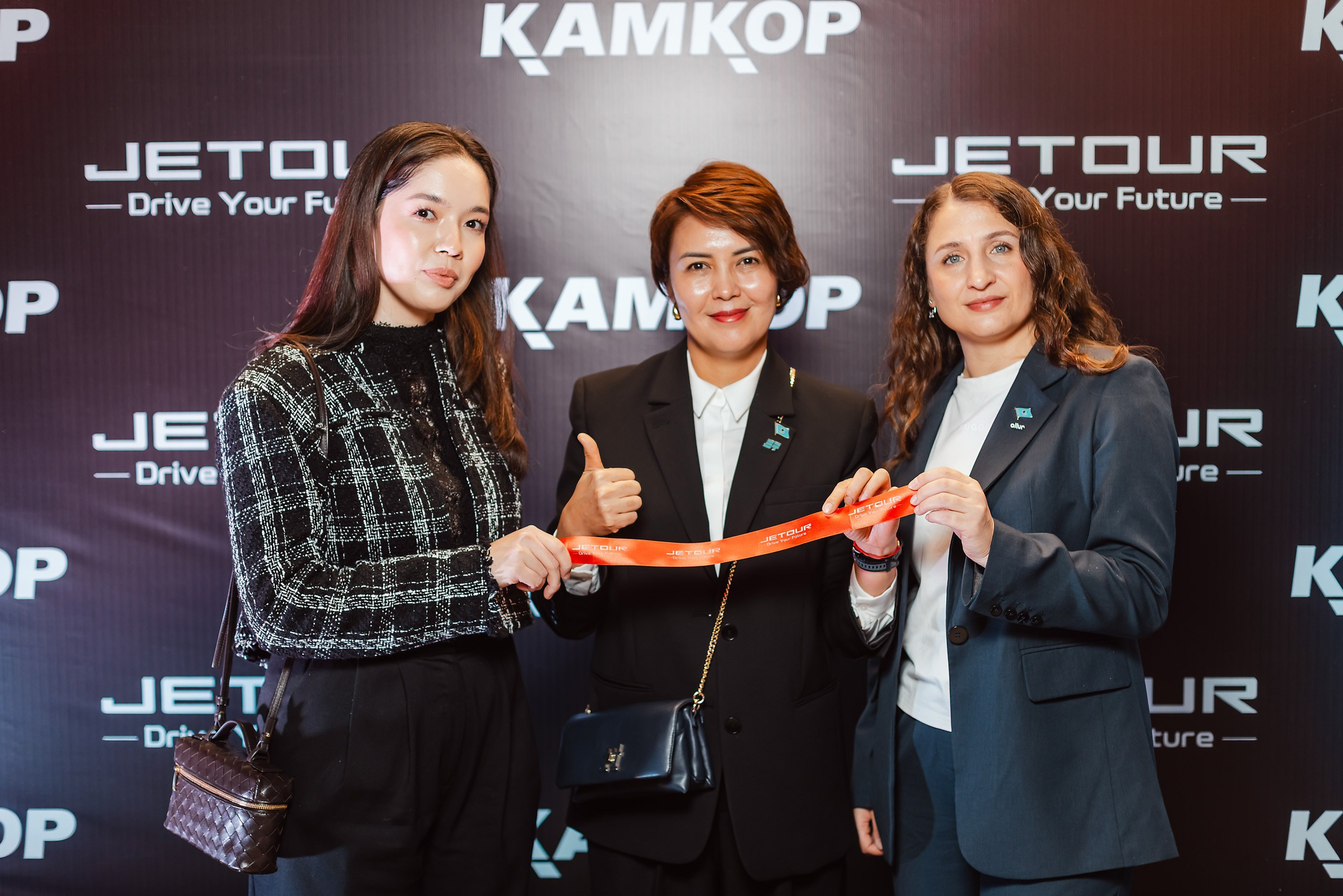 Открытие Jetour. Кипятком Павлодар