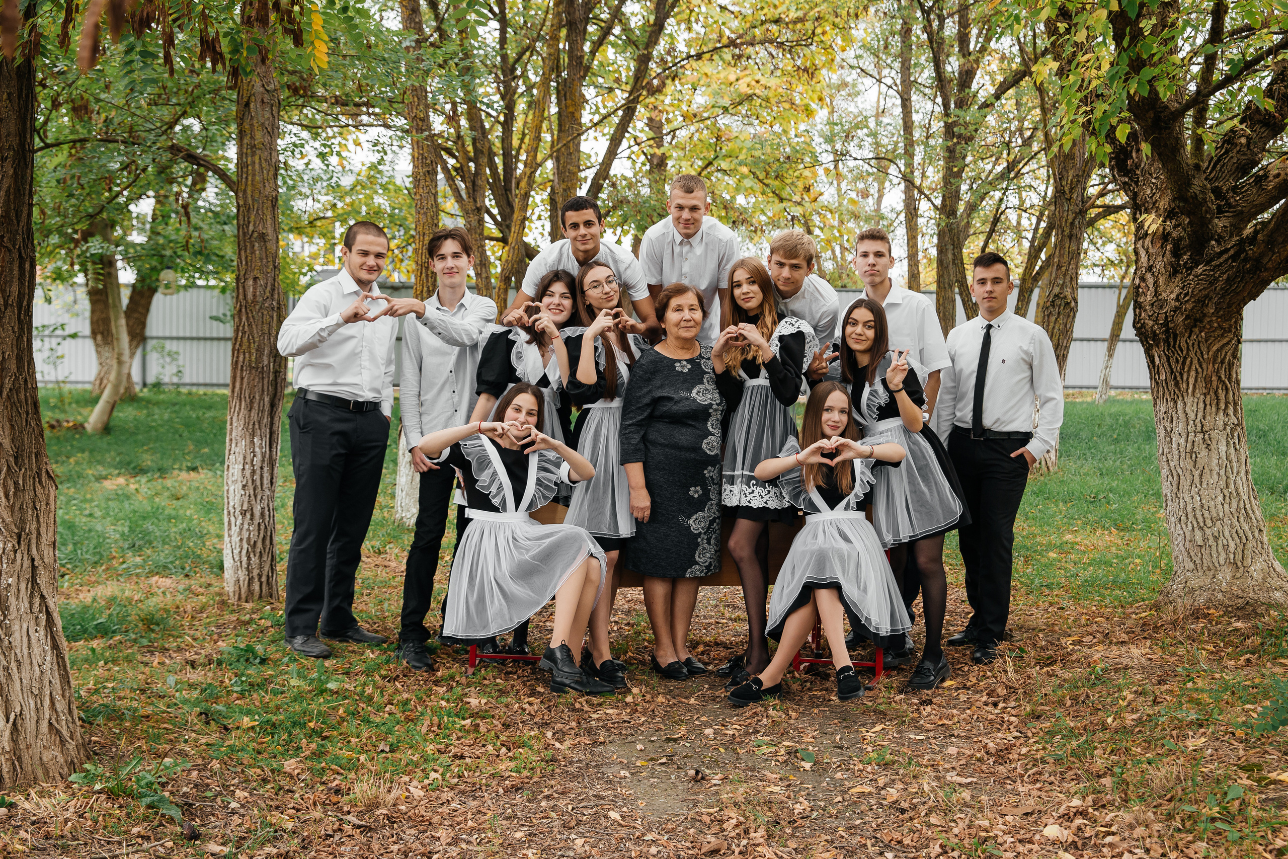 Фотосессия в старших классах Крымск. Фотограф Любава Колесник. Выпускные альбомы в Крымском районе