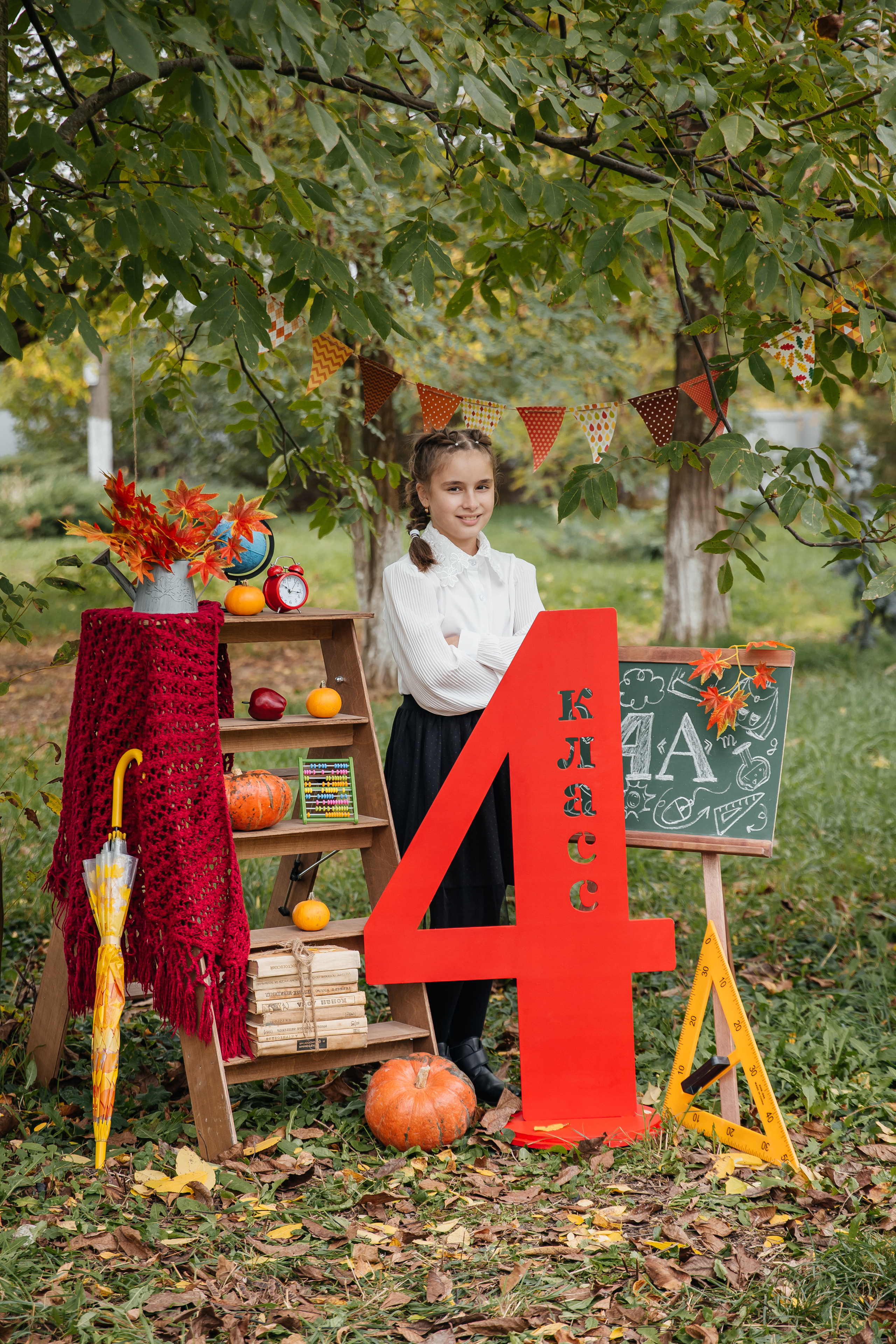 Фотосессия в начальной школе Крымск. Фотограф Любава Колесник. Выпускные альбомы в Крымском районе