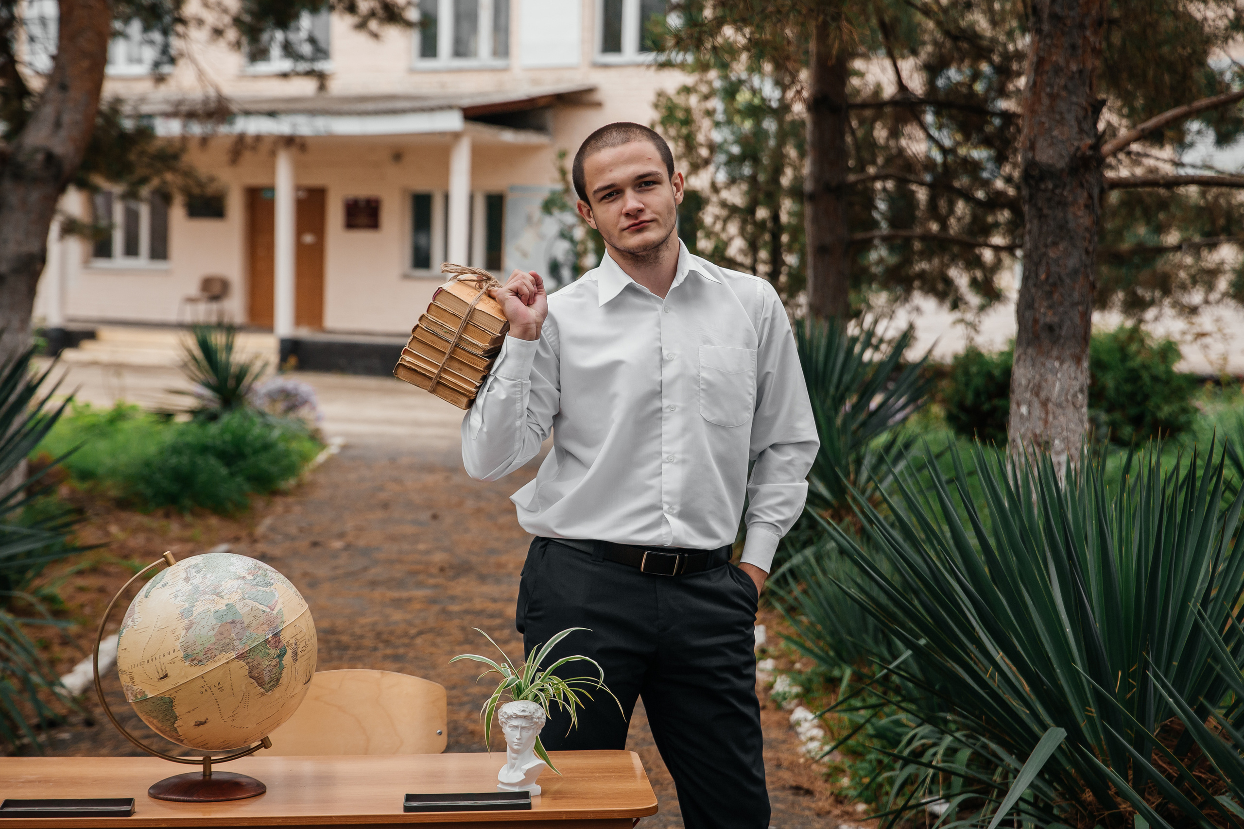 Фотосессия в старших классах Крымск. Фотограф Любава Колесник. Выпускные альбомы в Крымском районе