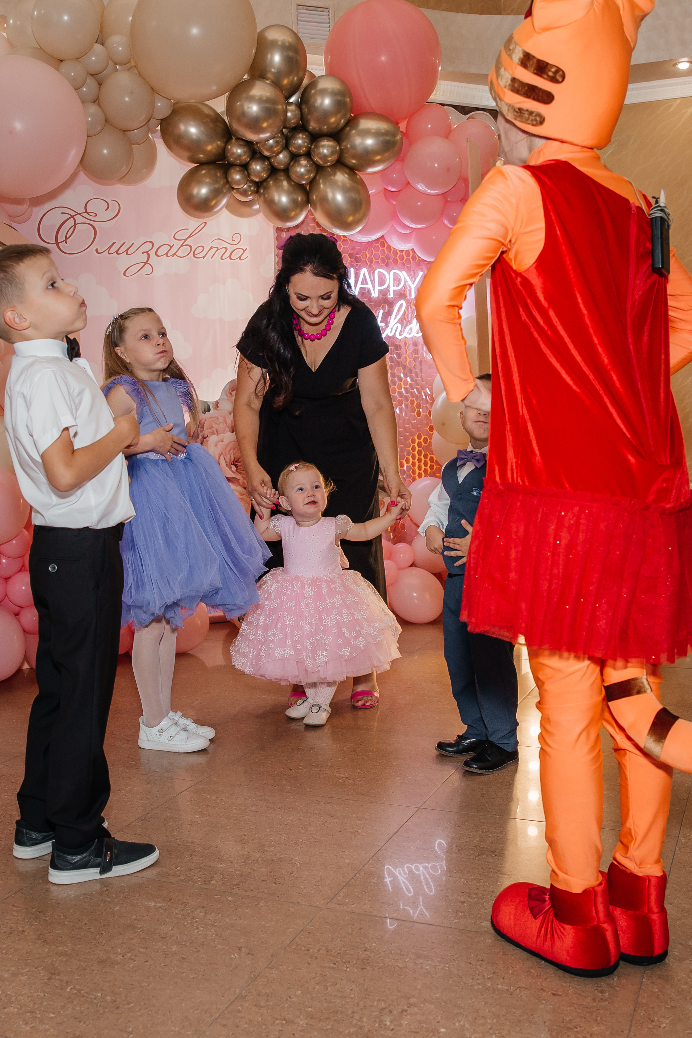 День рождения Елизаветы 1 год. Фотограф Любава Колесник. Выпускные альбомы в Крымском районе