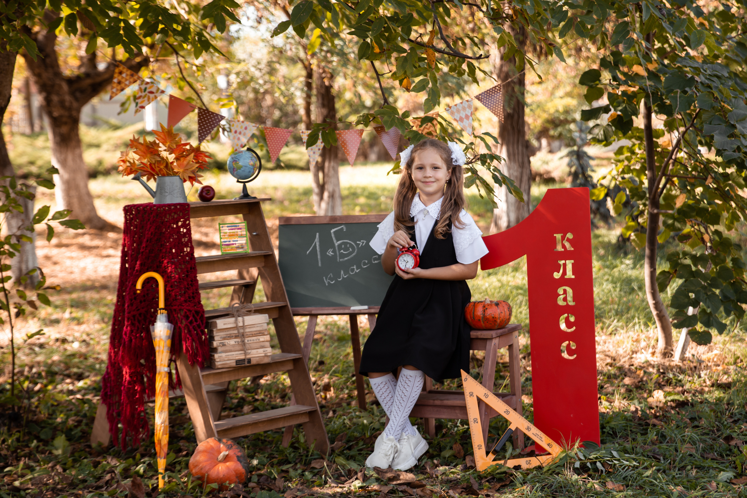 Фотосессия в начальной школе Крымск. Фотограф Любава Колесник. Выпускные альбомы в Крымском районе