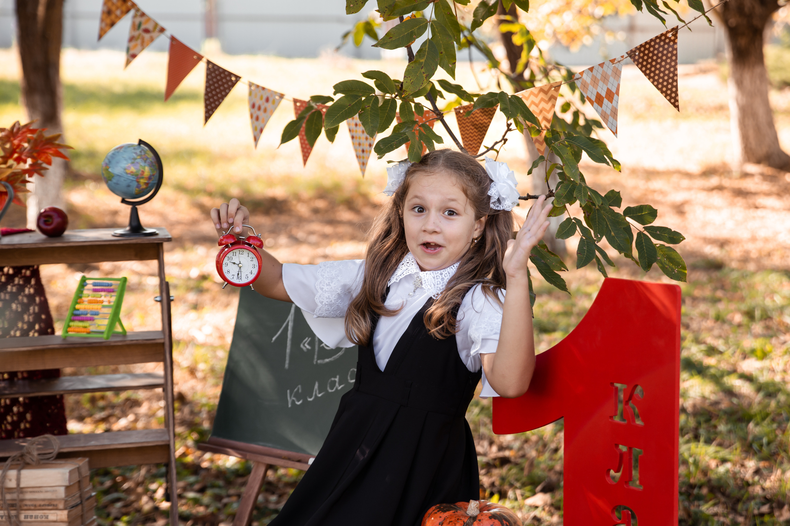 Фотосессия в начальной школе Крымск. Фотограф Любава Колесник. Выпускные альбомы в Крымском районе