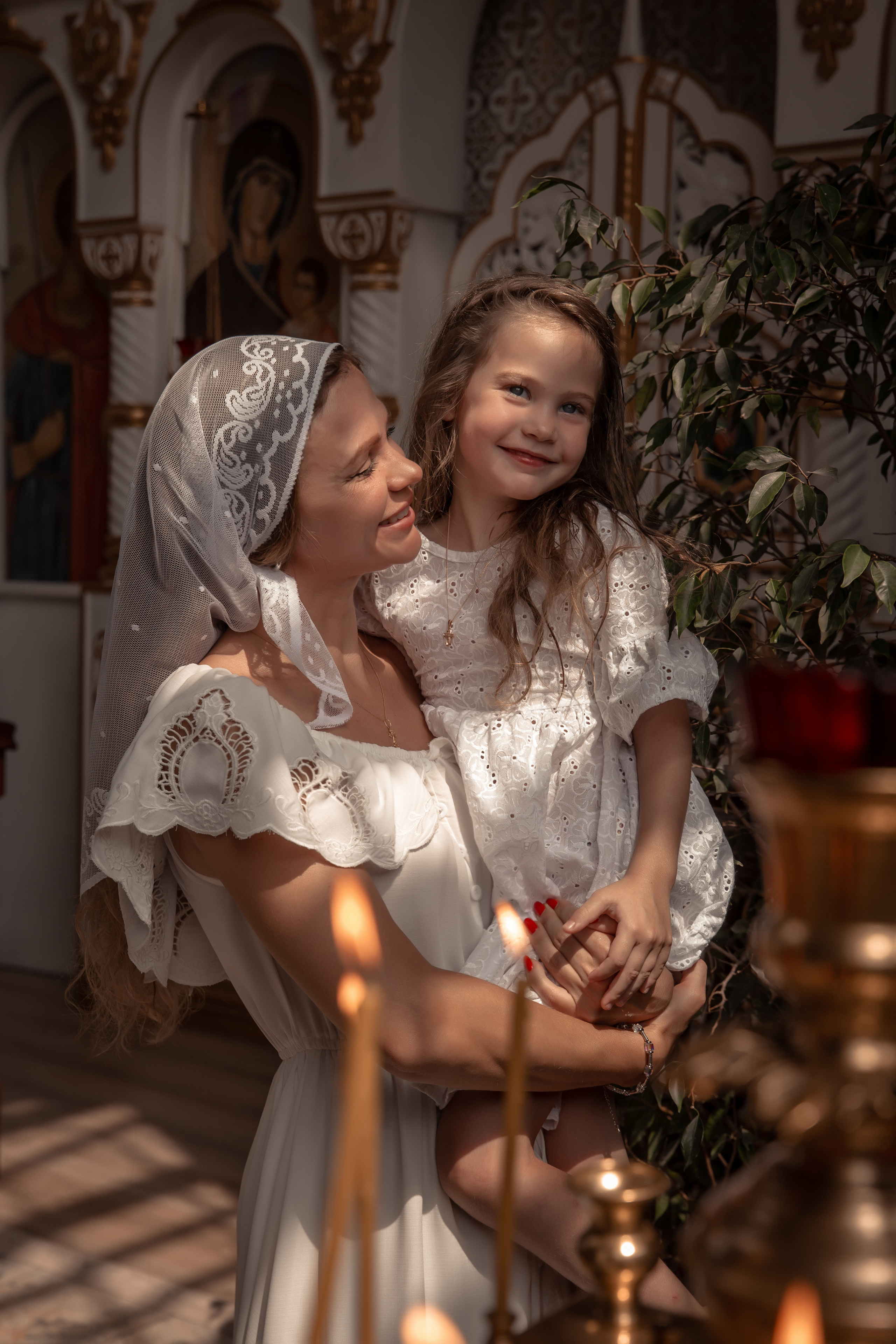 Фотосъёмка таинства крещения Крымск. Фотограф Любава Колесник. Выпускные альбомы в Крымском районе