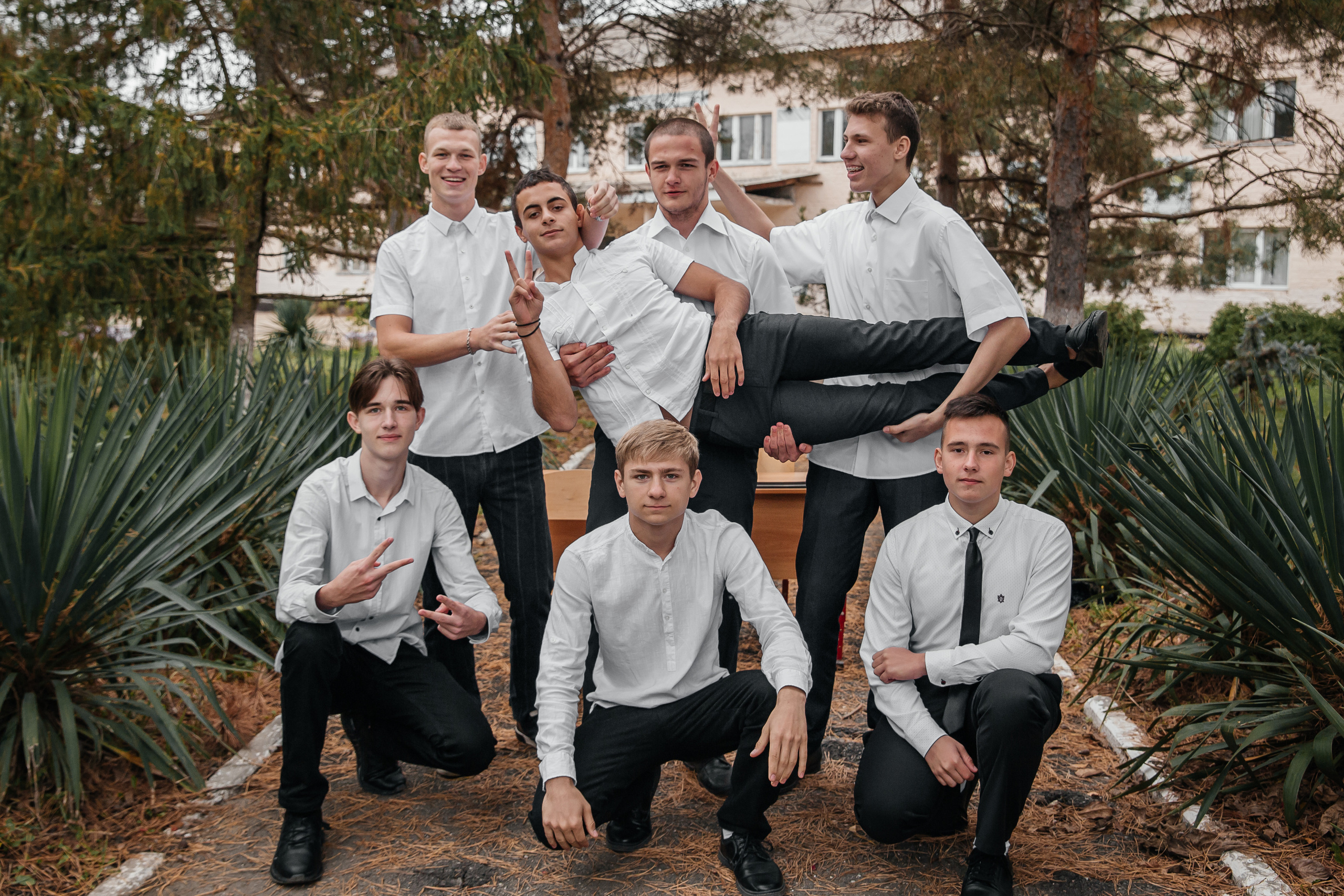 Фотосессия в старших классах Крымск. Фотограф Любава Колесник. Выпускные альбомы в Крымском районе