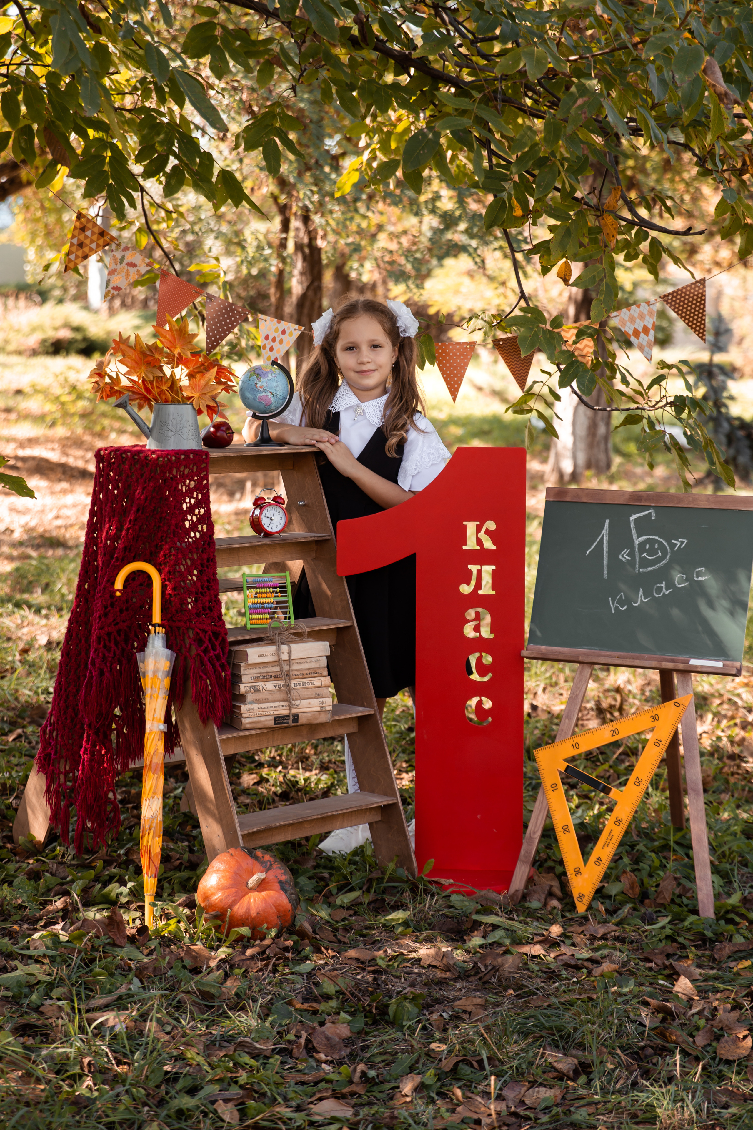 Фотосессия в начальной школе Крымск. Фотограф Любава Колесник. Выпускные альбомы в Крымском районе