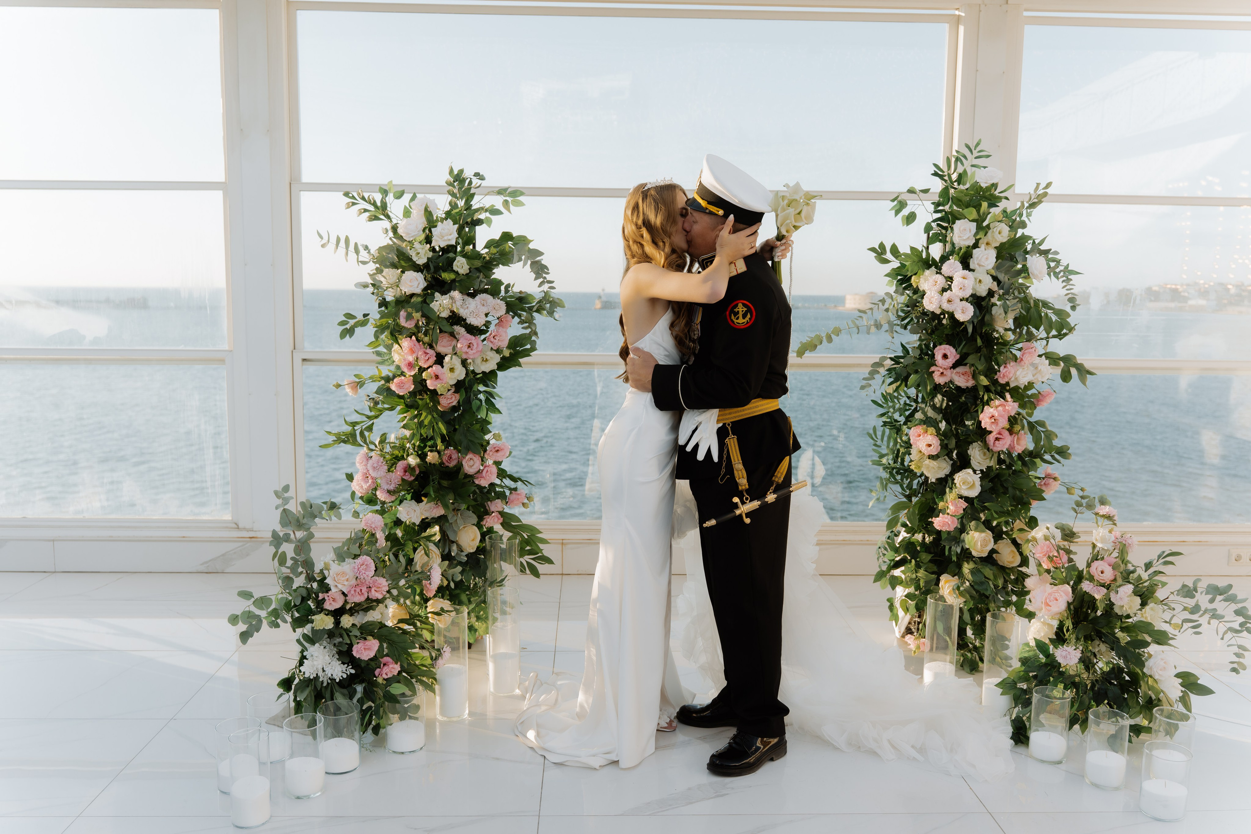 Пётр и Вероника. Главная