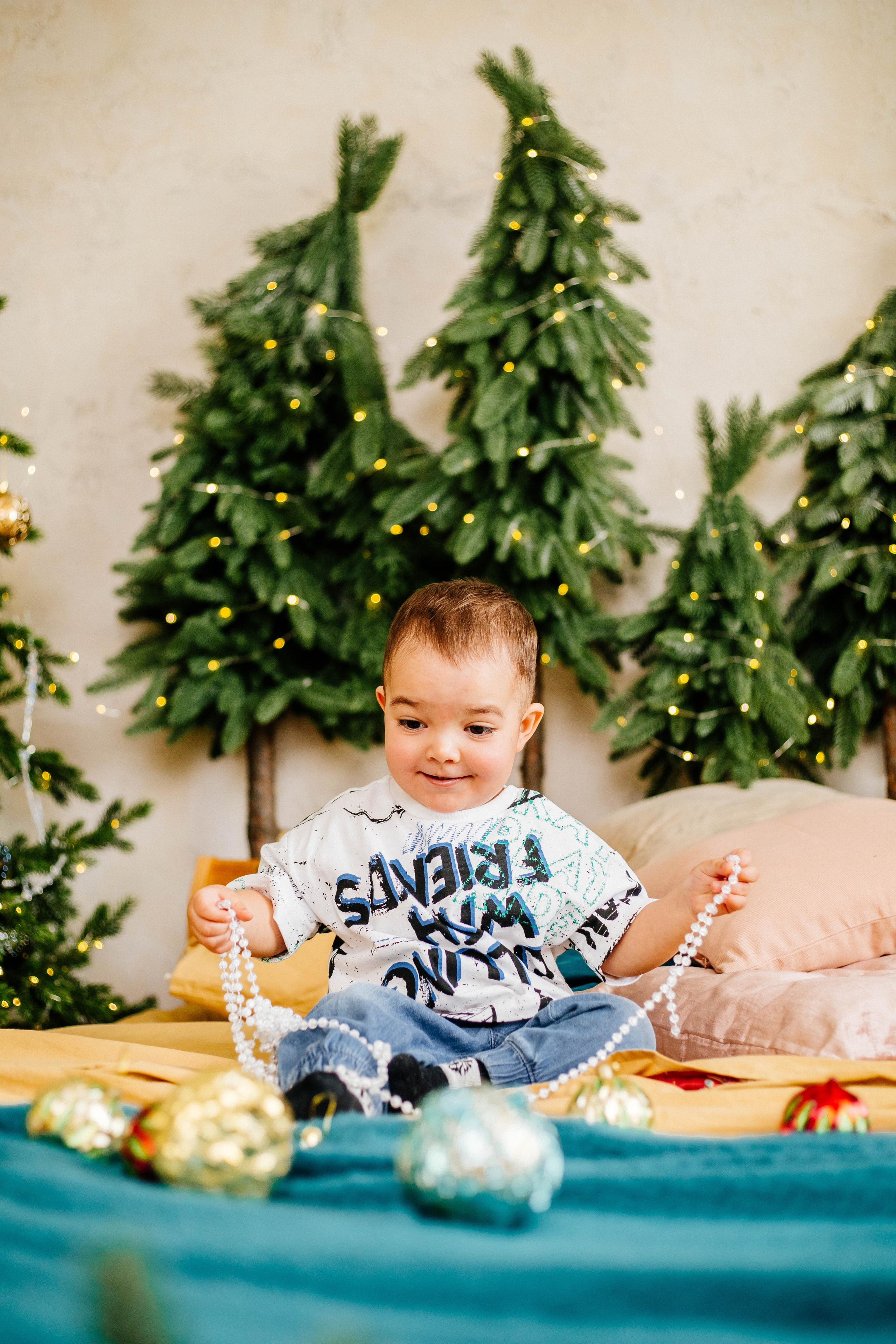 Лев с семьей. Рыжова Тамара