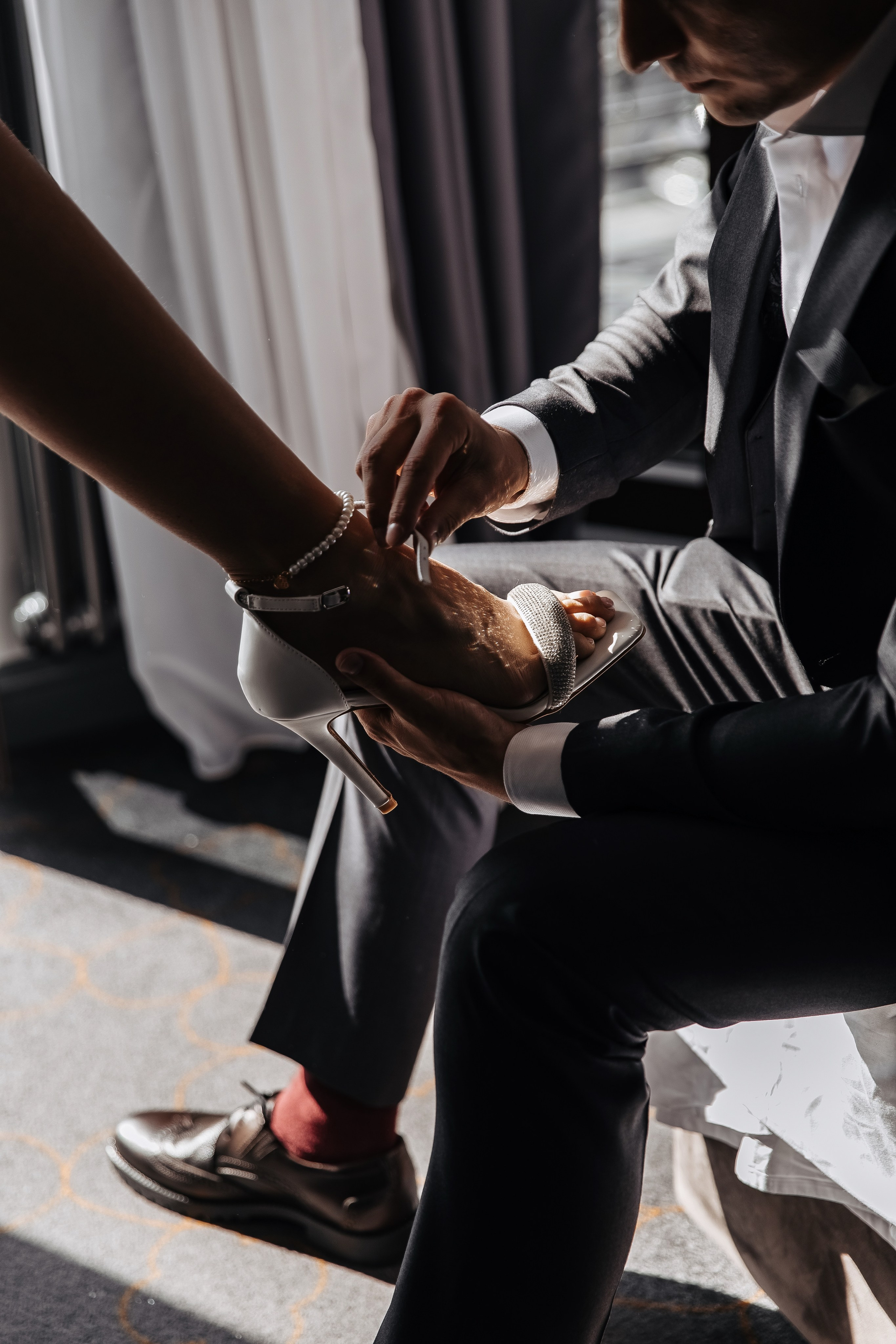 Свадебная съемка в отеле Hartwell hotel утро невесты. Главная