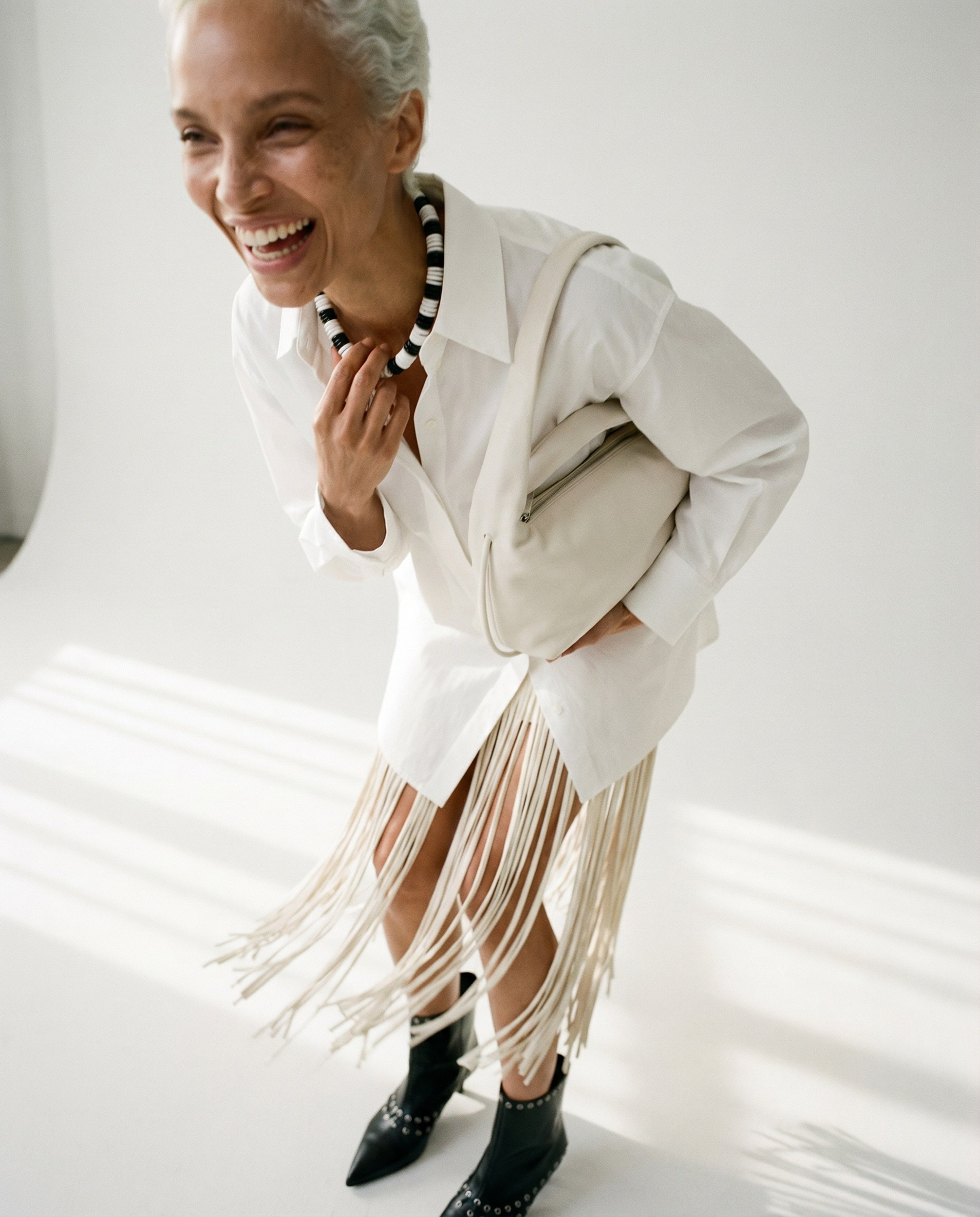 AI model Sara. Каталожный и предметный фотограф в Москве Анна Nesmeliva