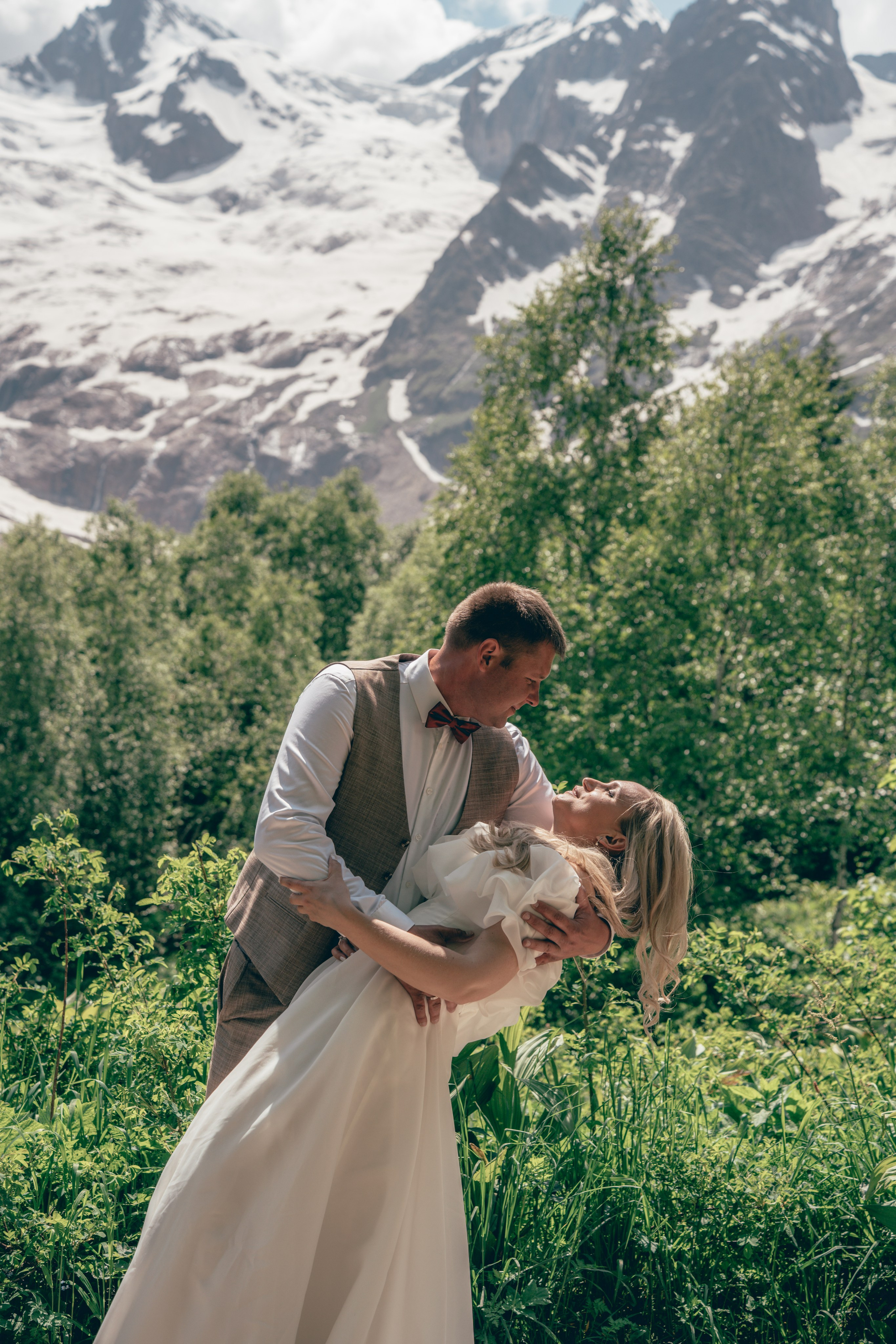 Съемка для брендов одежды КМВ Пятигорск, Железноводск, Ессентуки, Кисловодск Архыз Домбай Фотосессия. Фотограф КМВ|ГОРЫ Пятигорск Железноводск Ессентуки Кисловодск Домбай Архыз Эльбрус