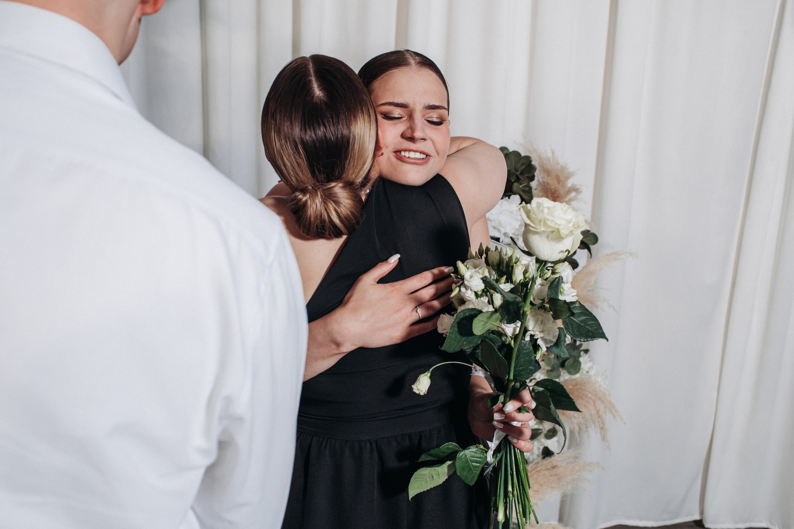 Vlad & Nadya (Saint-Petersburg, Russia). Destination wedding photographer Peter Letu