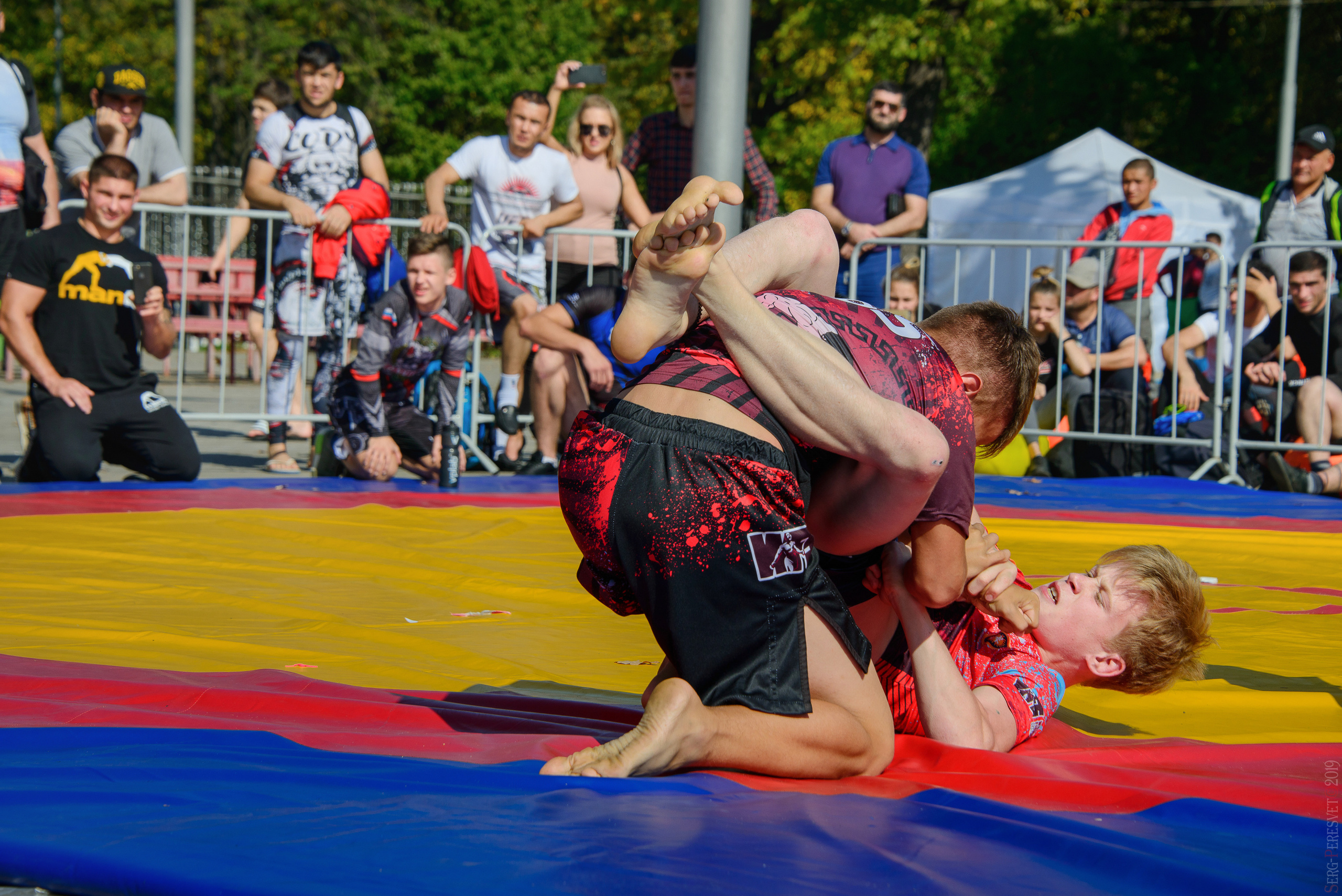 Спорт — Рукопашный бой, борьба, карате, кудо, айкидо, капоэйра, дзюдо, бокс. Ваш фотограф на праздник в Москве, Раменском, Жуковском, Люберцах