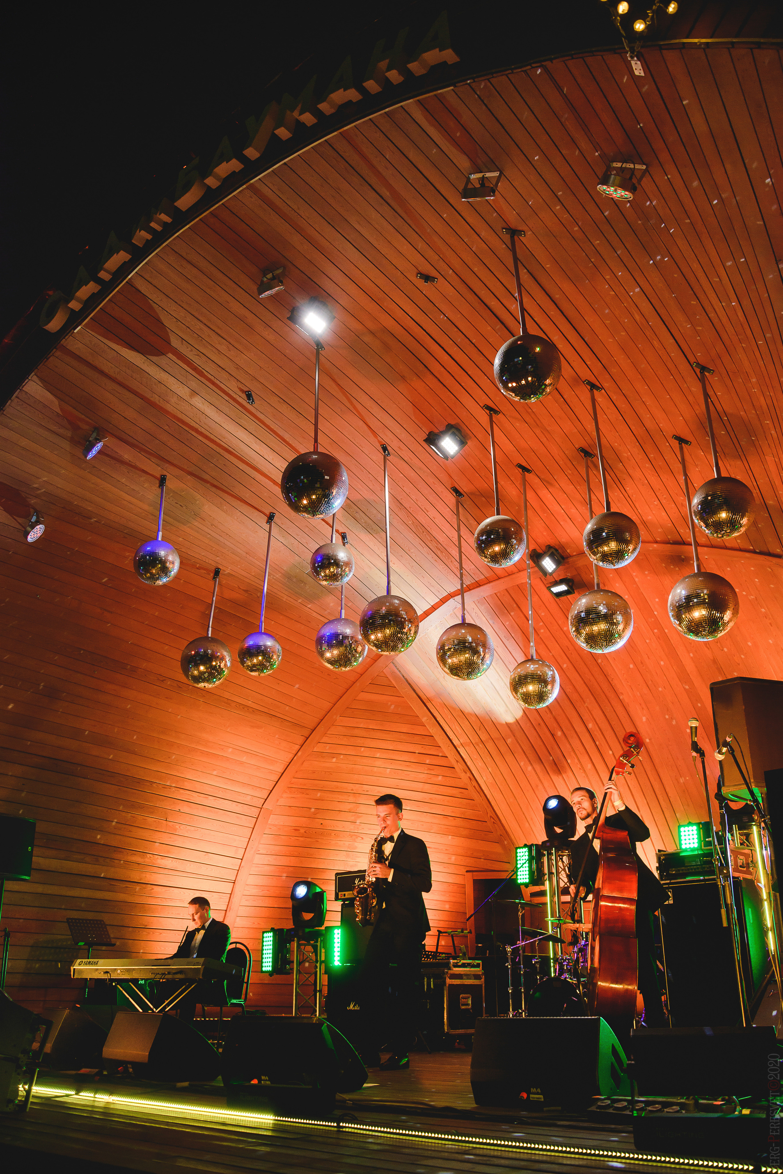 Репортажная съемка на концерт, для музыкантов, фотограф Пересвет. Ваш фотограф на праздник в Москве, Раменском, Жуковском, Люберцах