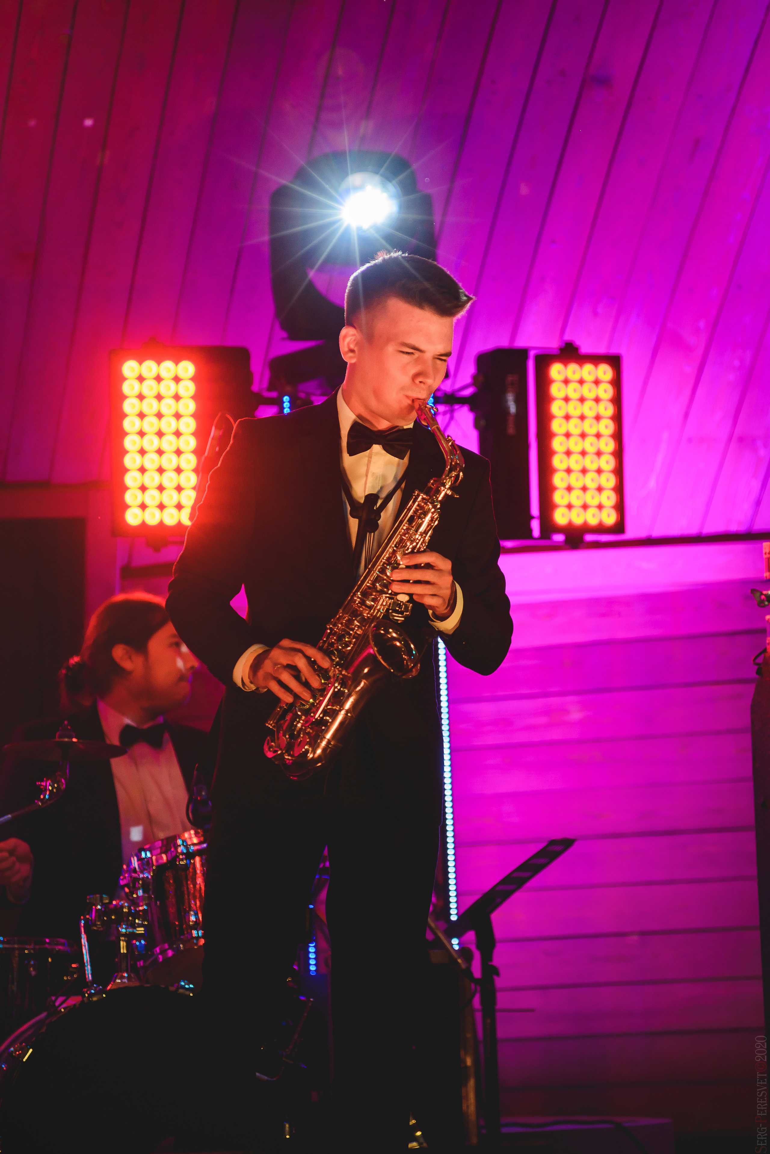 Репортажная съемка на концерт, для музыкантов, фотограф Пересвет. Ваш фотограф на праздник в Москве, Раменском, Жуковском, Люберцах