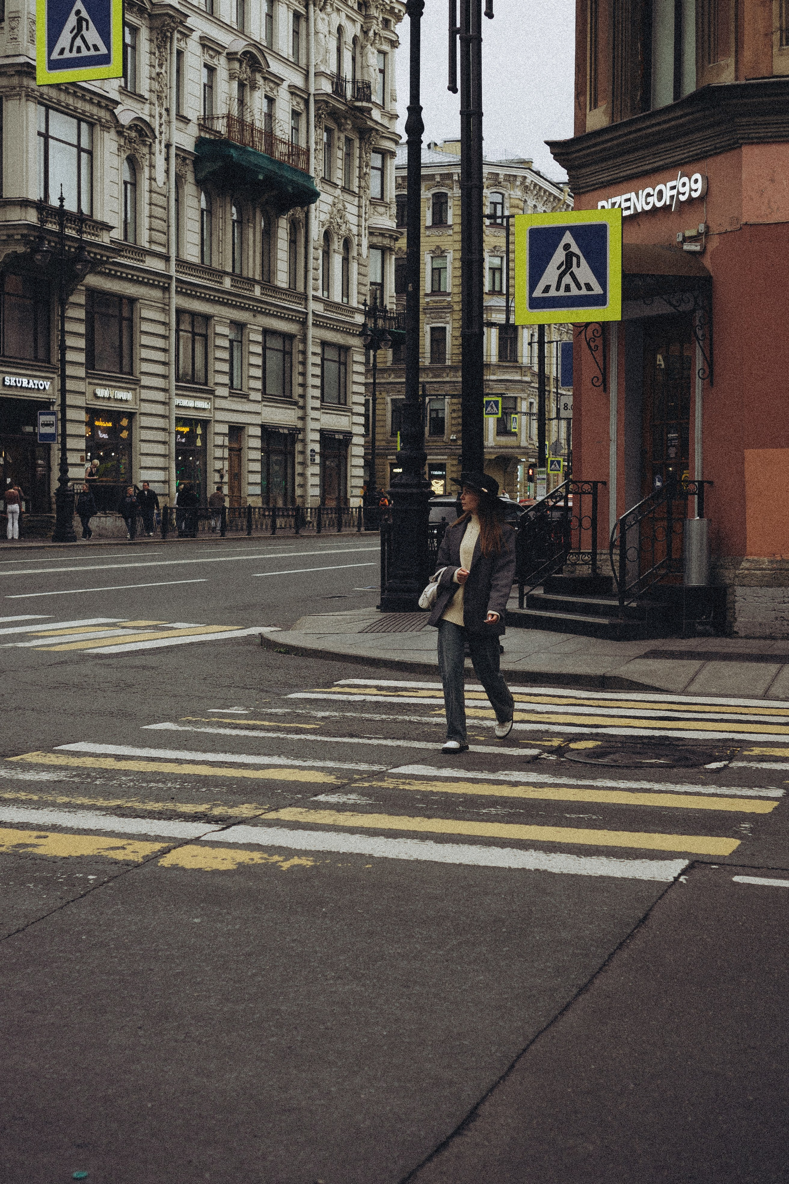 ПРОГУЛКА НА ЧЕРНЫШЕВСКОЙ. Профессиональный фотограф, Санкт-Петербург — Виктория Богомолова