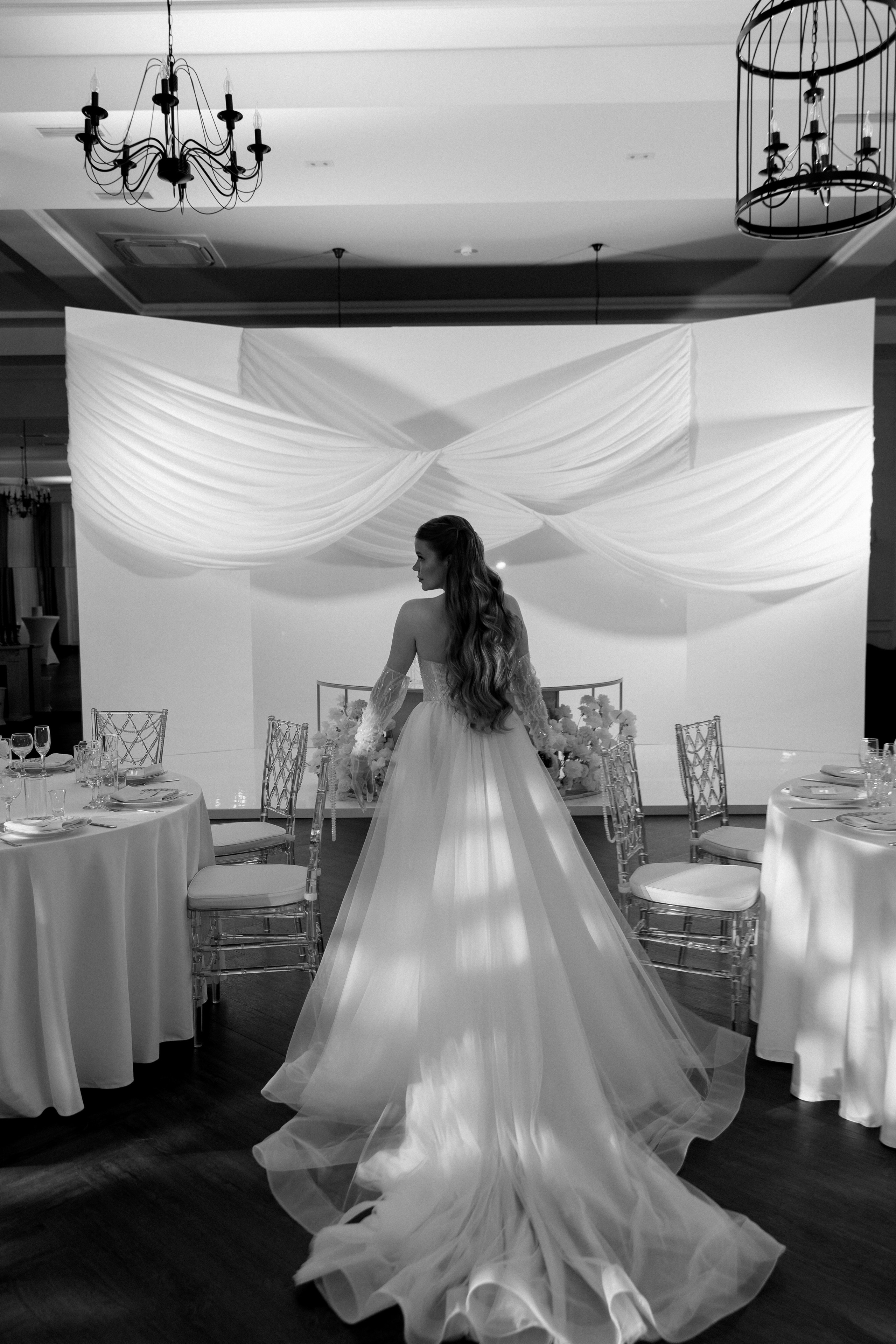 СВАДЕБНАЯ СЬЕМКА СБОРОВ В ОТЕЛЕ И ВЫЕЗД НА ЦЕРЕМОНИЮ (СНЯТО В СИБИРЕ В НИЖНЕВАРТОВСКЕ). Профессиональный фотограф, Санкт-Петербург — Виктория Богомолова