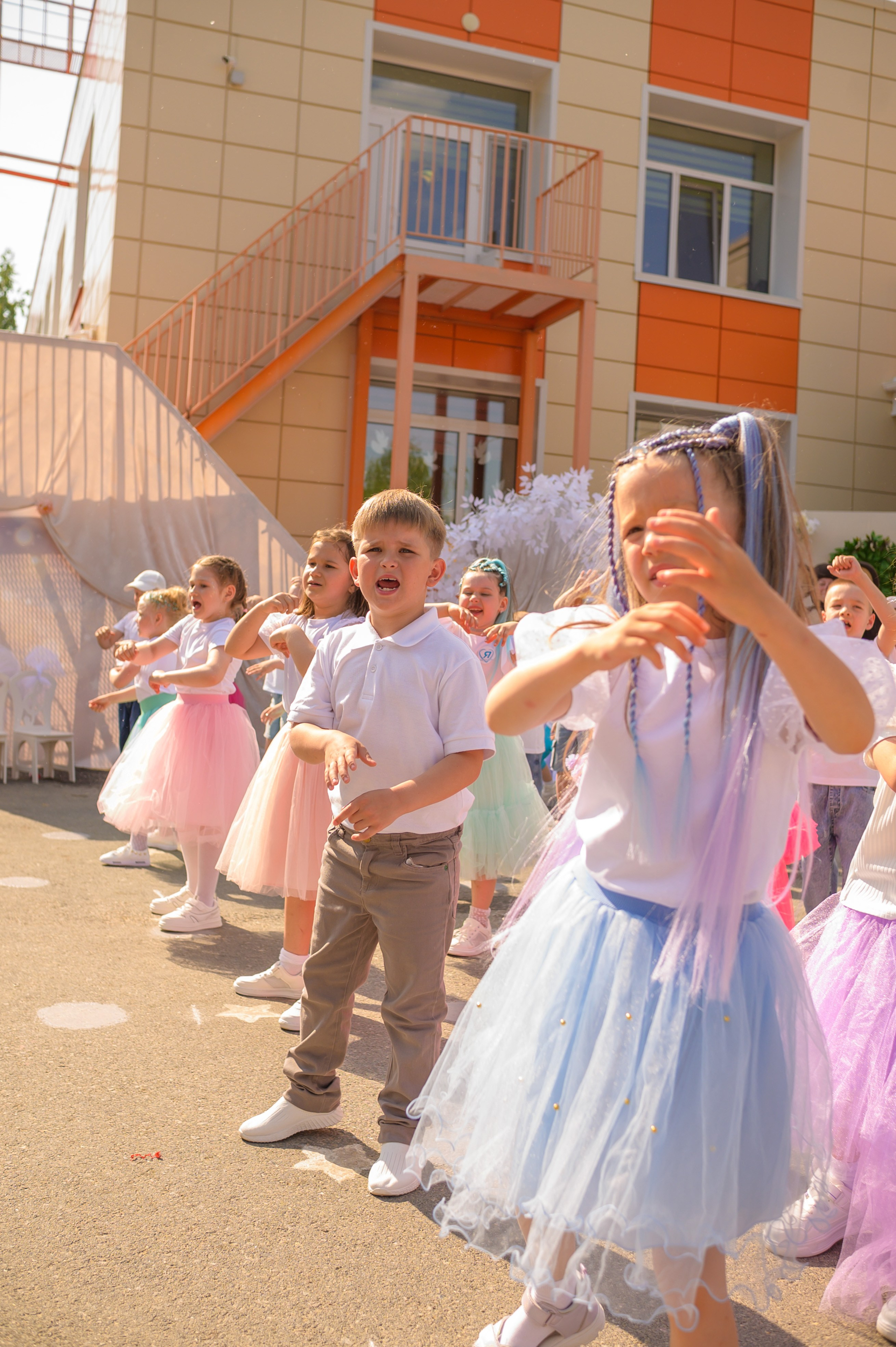 Репортаж выпускного группа «Фантазёры» 3 садик. Фотограф новорожденных, семейный детский в Тюмени Татьяна Морозова