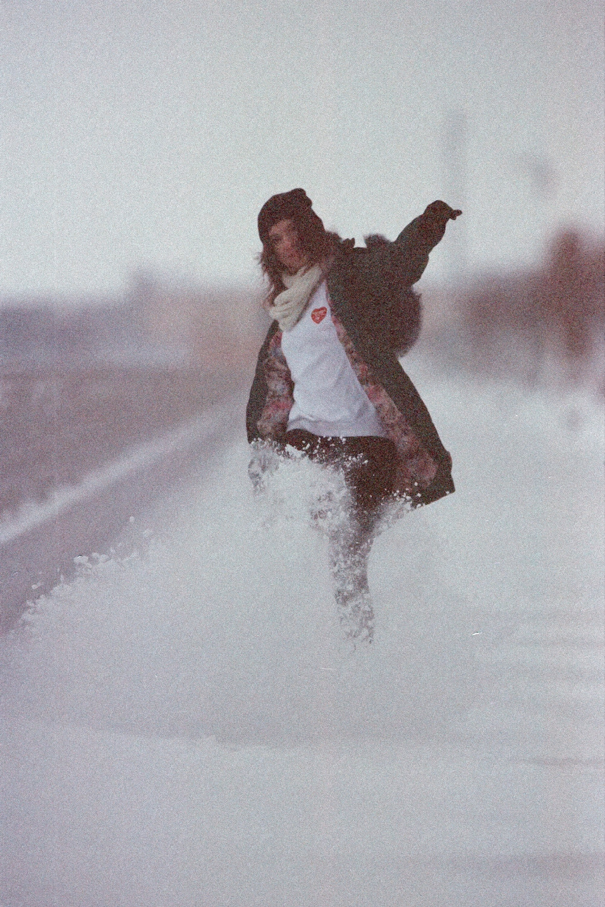 Fujifilm Eterna 500T expired Canon EOS 30 + Canon EF 300mm f/2.8 L IS USM