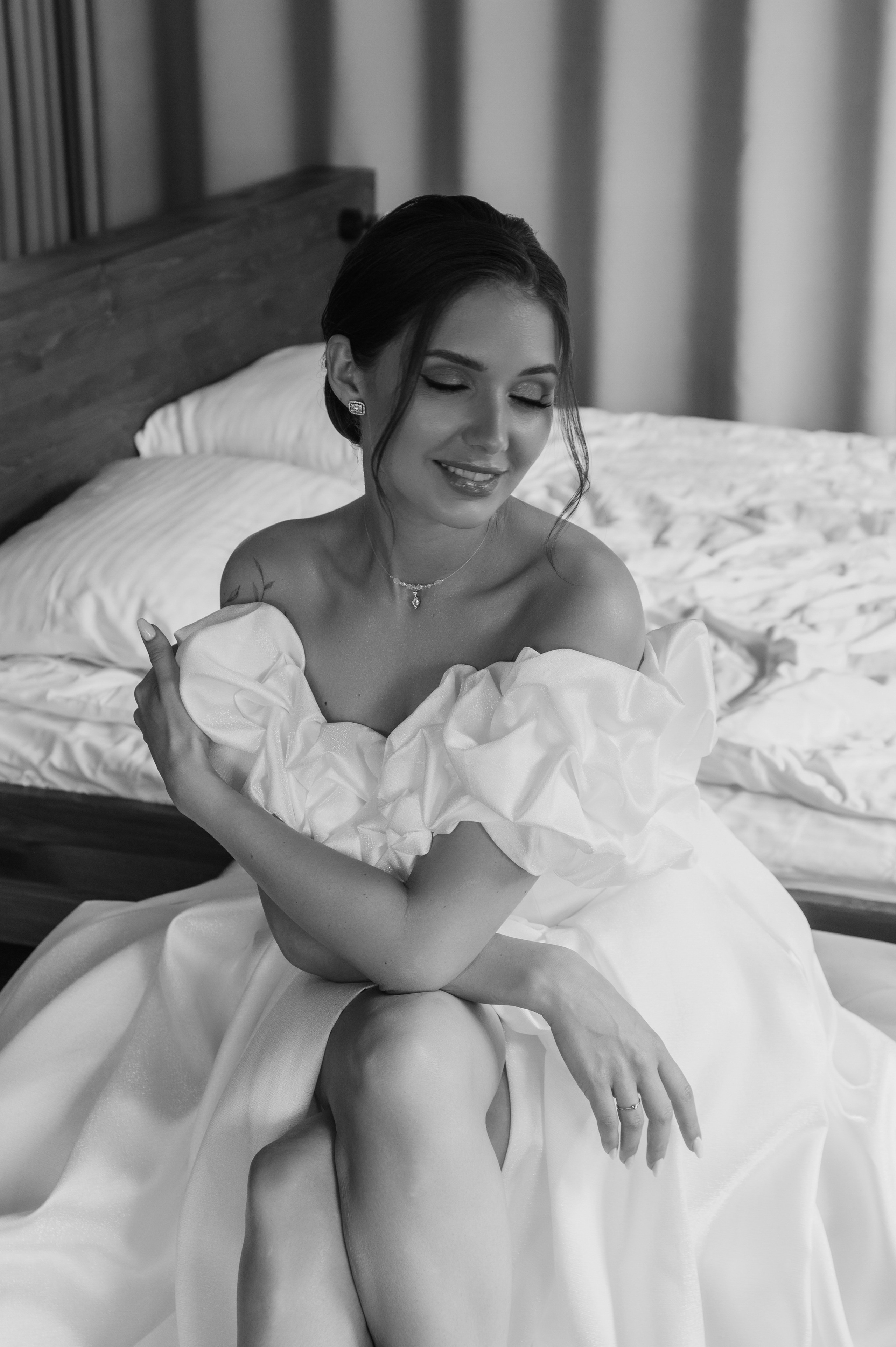 Свадебная фотосессия с утром невесты и красивым свадебным банкетом. Свадебный фотограф в Твери, Москве и Санкт-Петербурге Денисова Екатерина