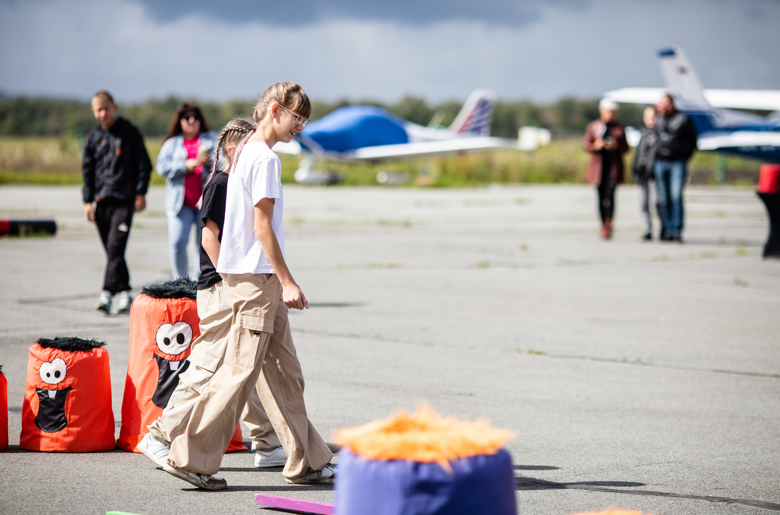 УЗСТ- Корпоративный тимбилдинг на аэродроме. Репортажный и свадебный фотограф в Челябинске Елисеев Павел
