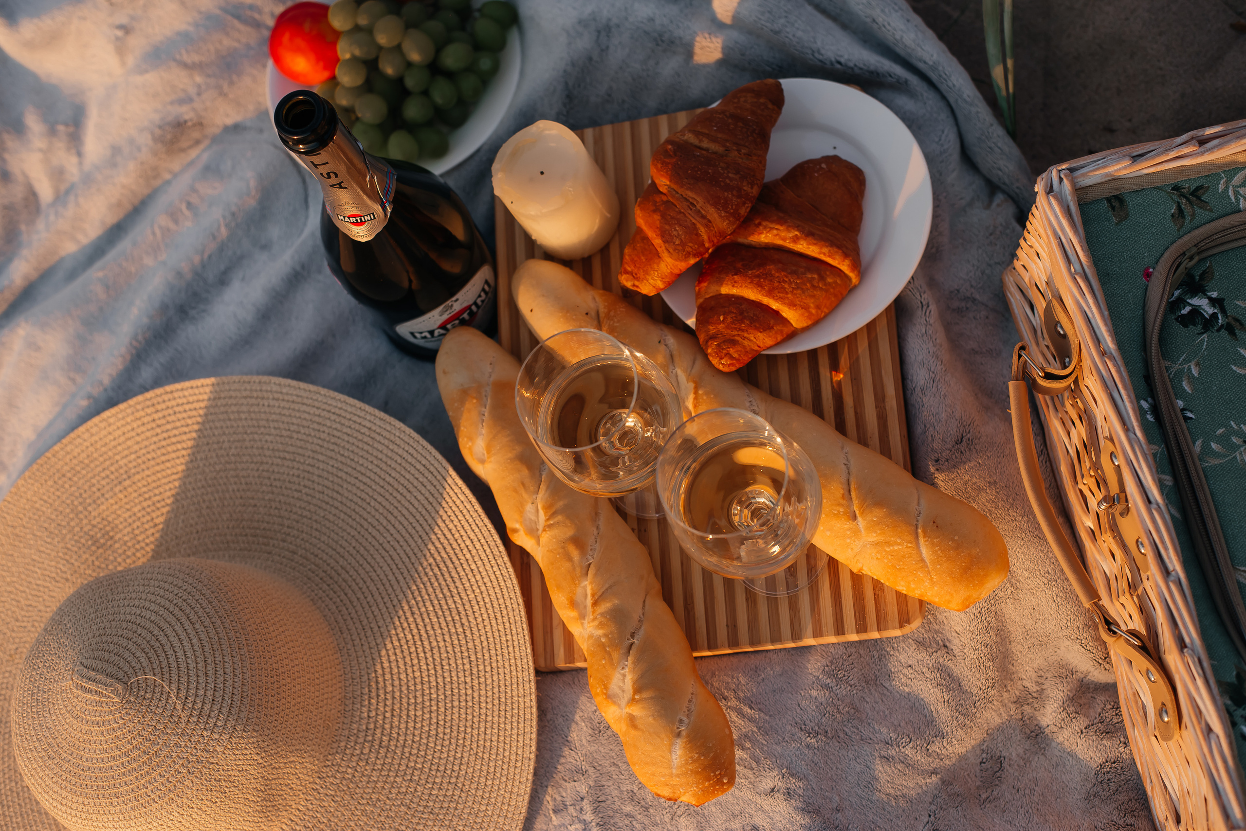 Фотосессия для двоих на закате. Свадебный фотограф  Калининград | Москва|