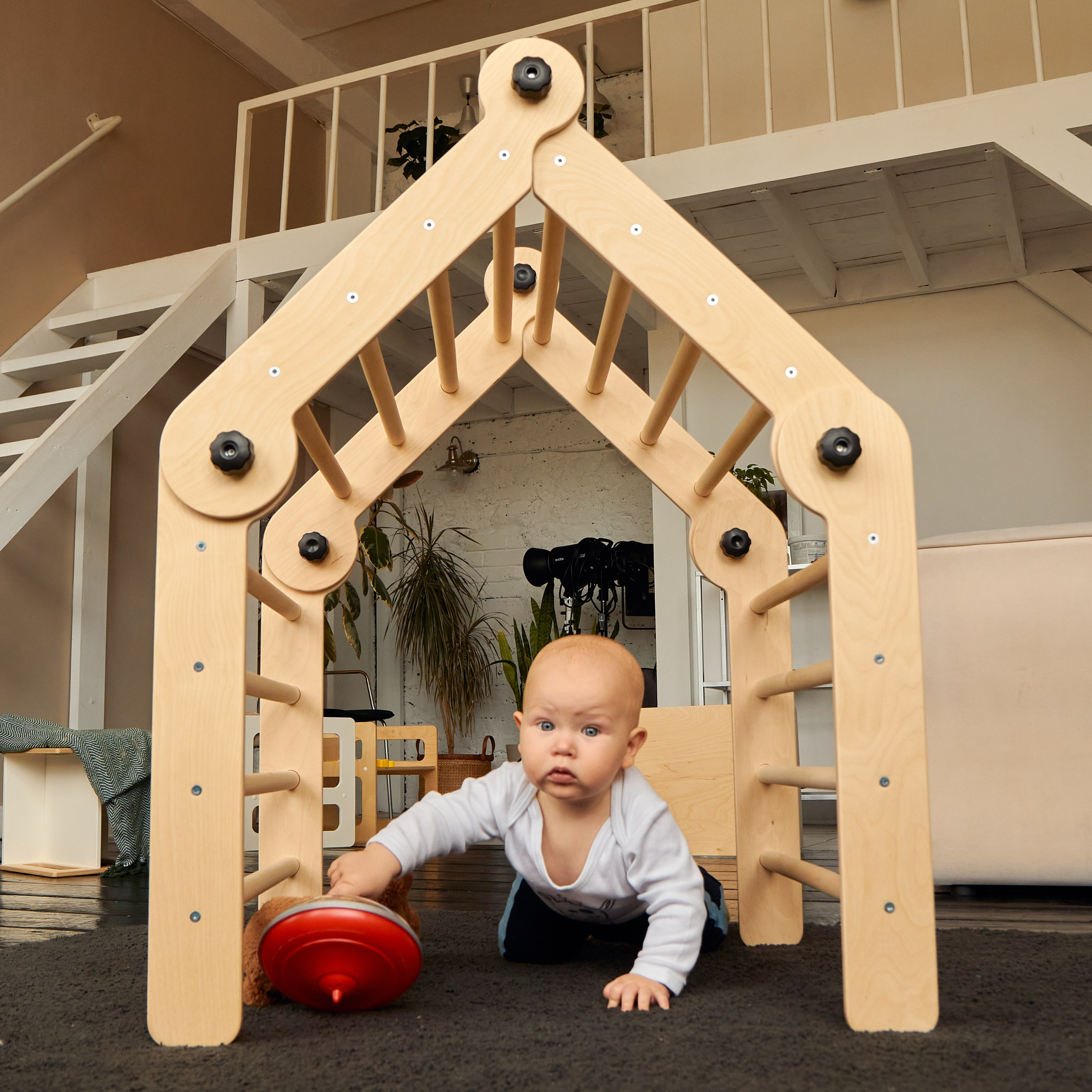 Фотосъёмка мебели любой сложности. Предметный и репортажный фотограф Алексей Кротов