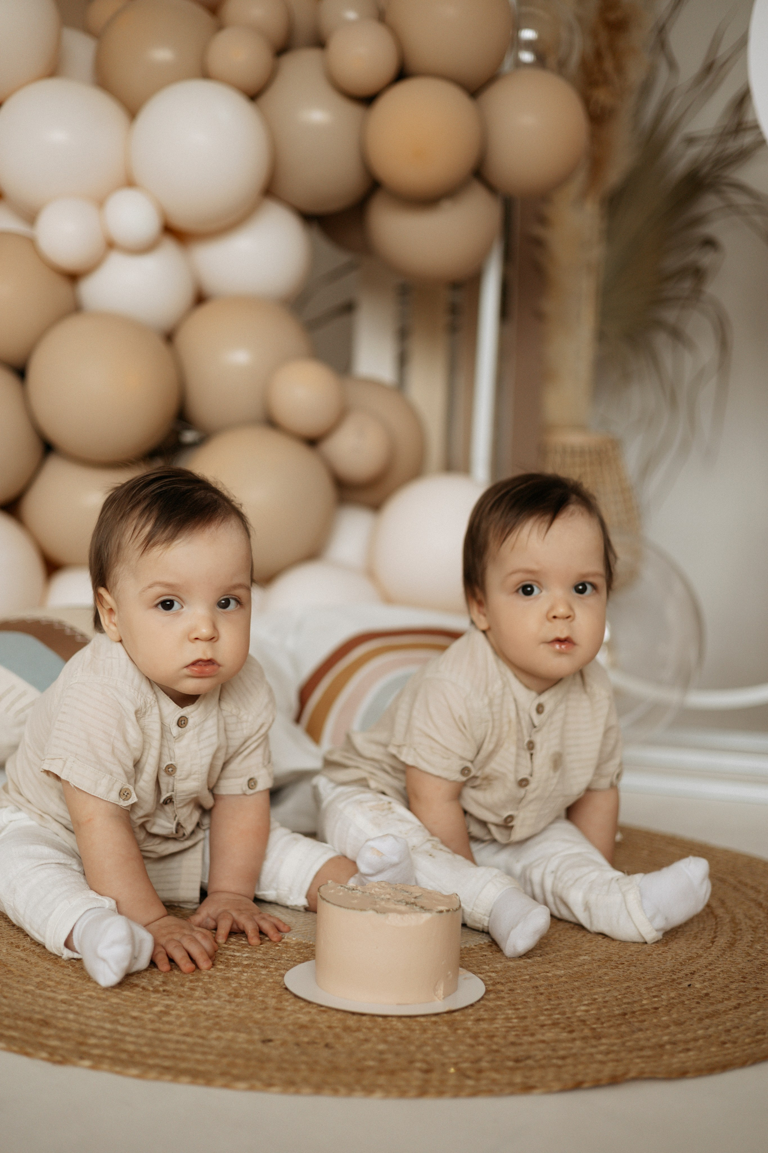 Близнецы годик. Самый теплый фотограф в Краснодаре Рябоконь Ксения