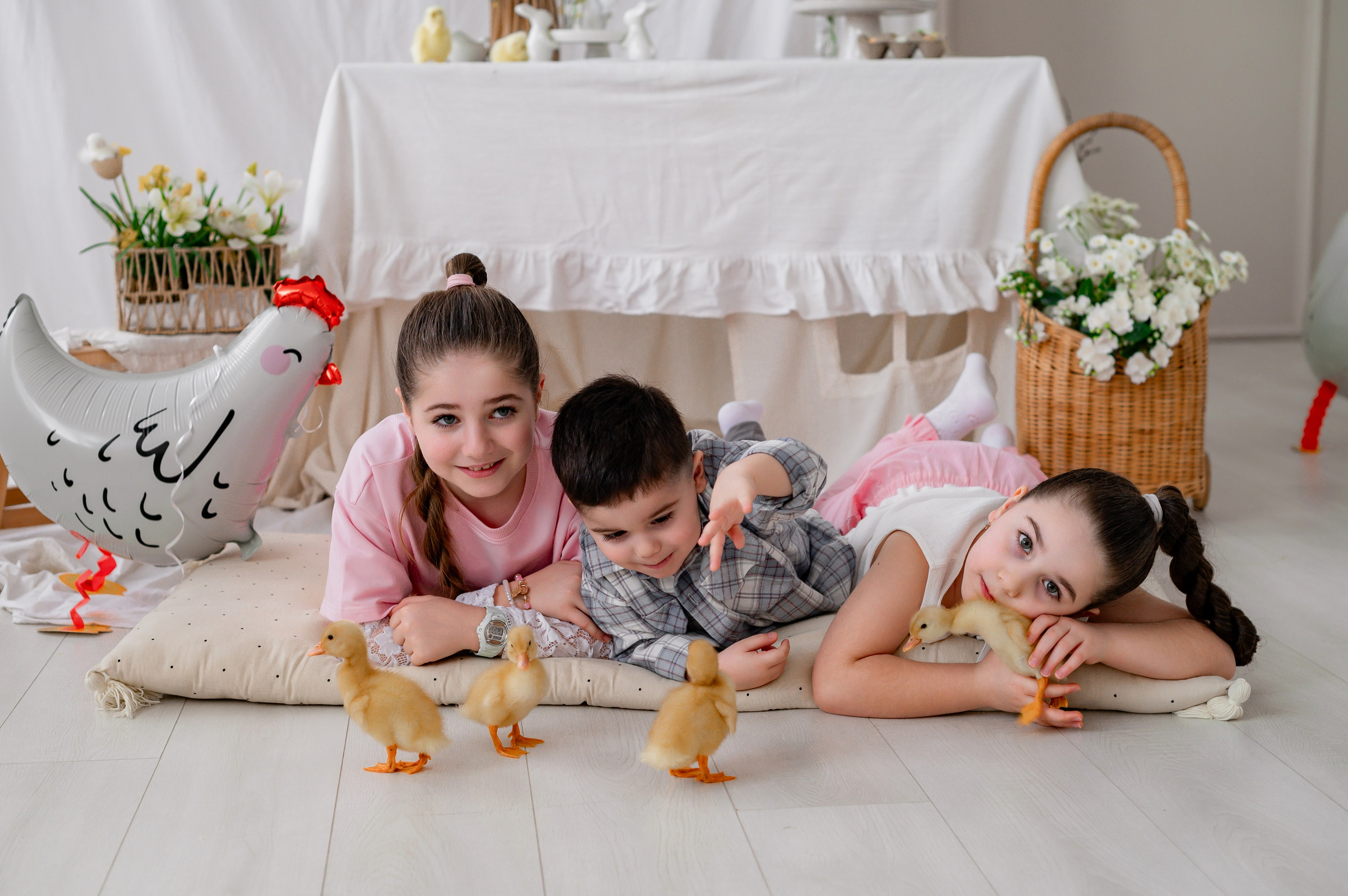 Лев Арина Вика Алена. Фотограф Татьяна Иванчикова