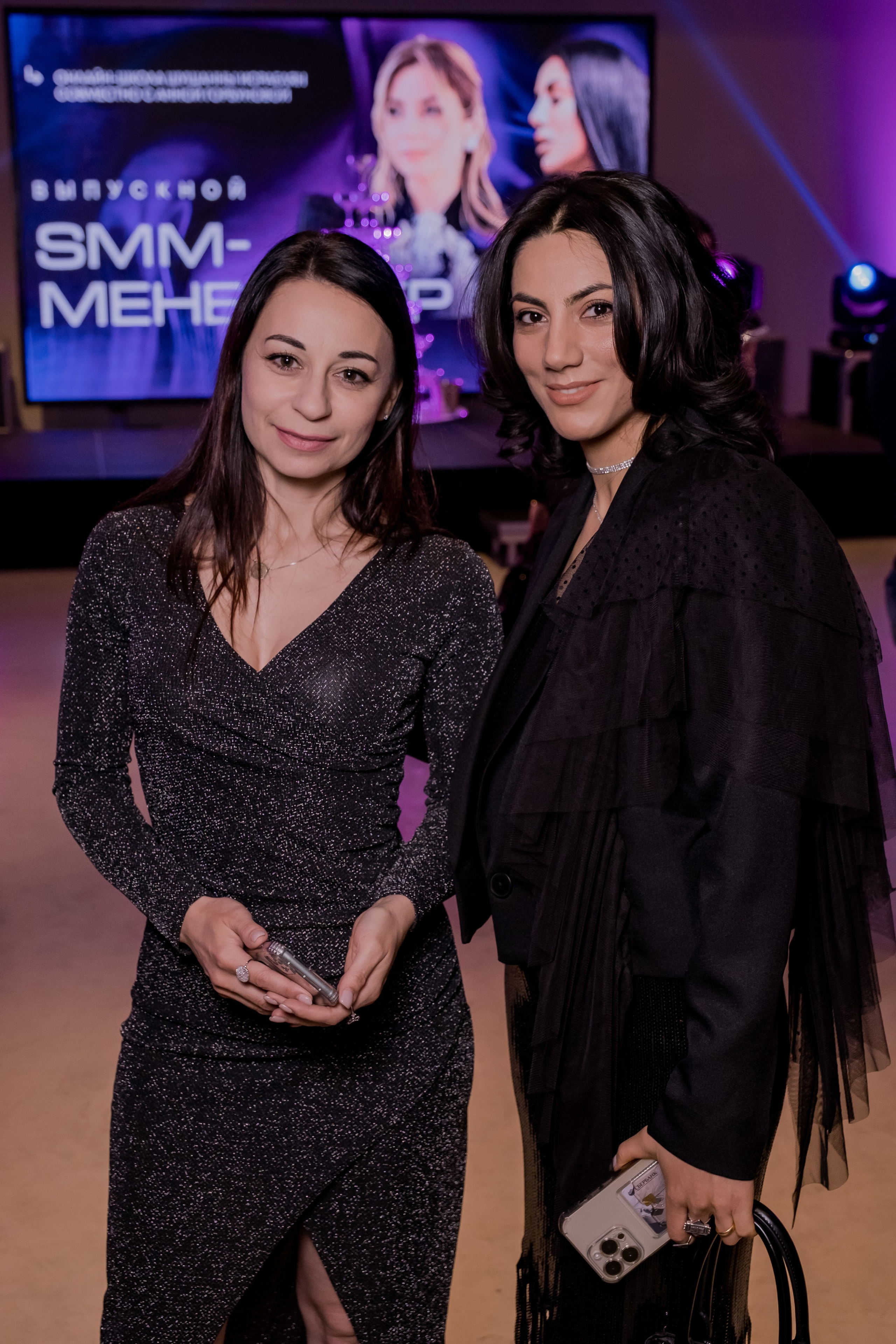 Выпускной онлайн-школы Шушанны Исраелян совместно с Анной Горбуновой. Репортажный фотограф Анастасия Ащепкова