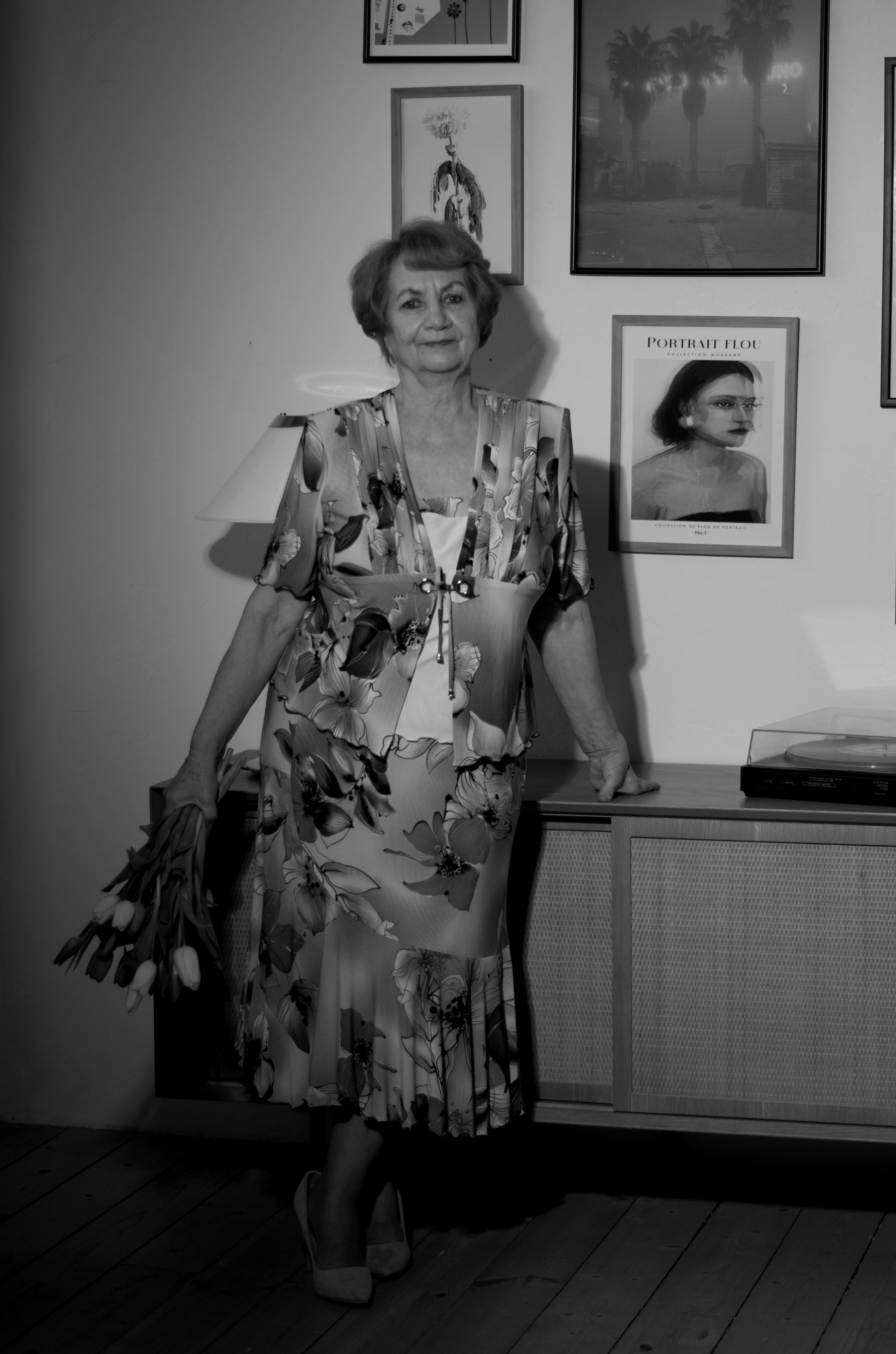 Женский портрет: classic. Фотограф Марина Доглядная Челябинск фотосессии с лошадьми, мотоциклами