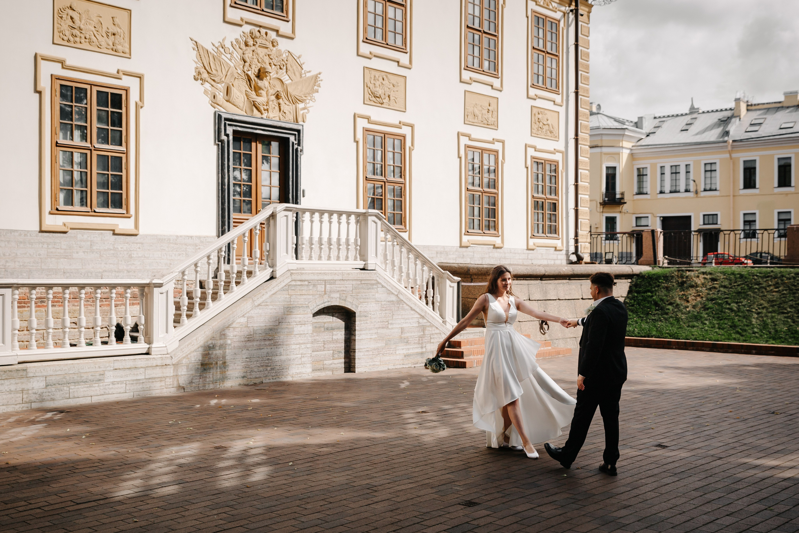 КРОНШТАДТСКИЙ ЗАГС | Август, Летний сад, Исаакий. Свадебный фотограф в Санкт-Петербурге Полина Корзухина