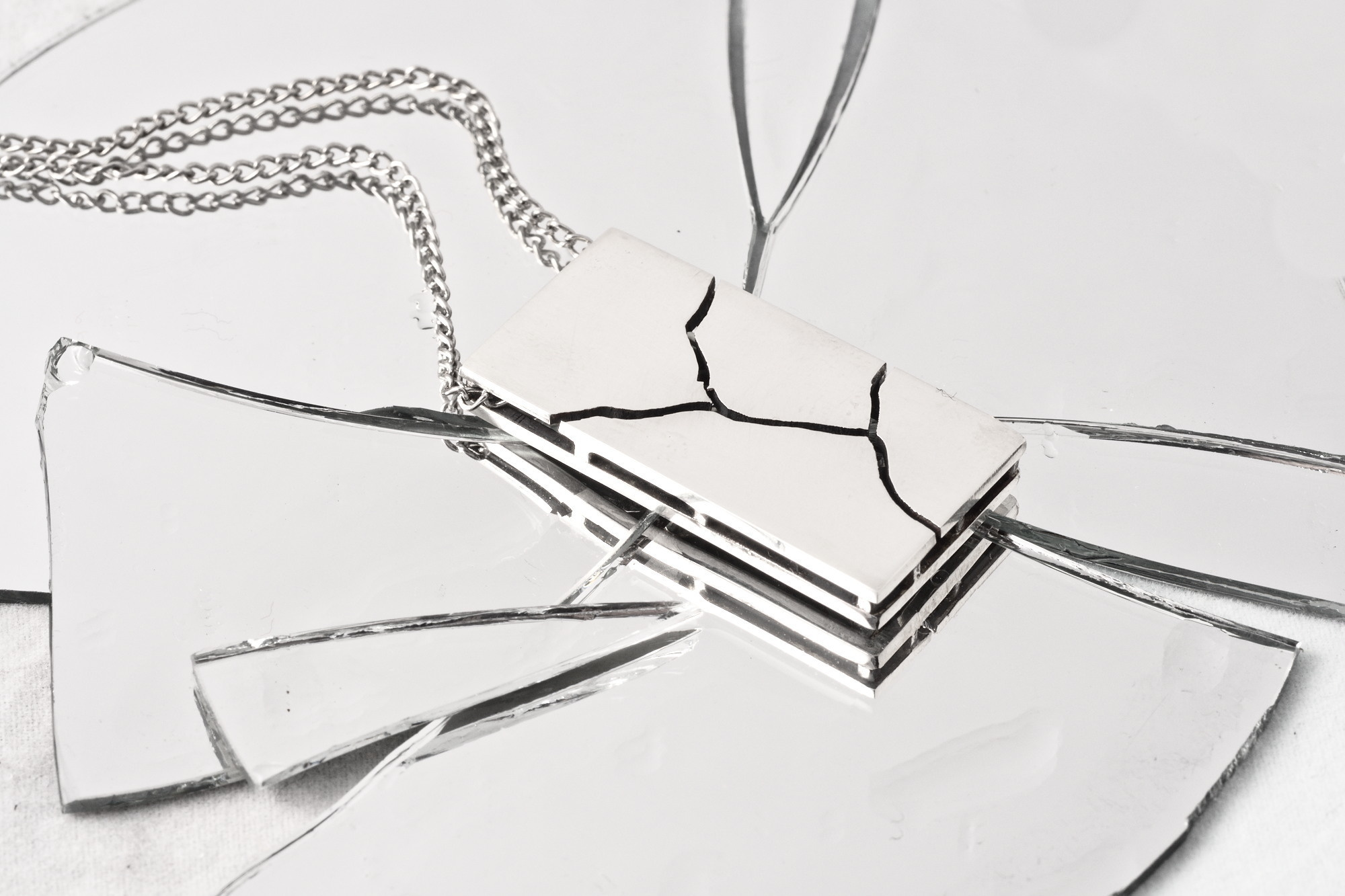 Ювелирные украшения. Предметный фотограф Мария Белка