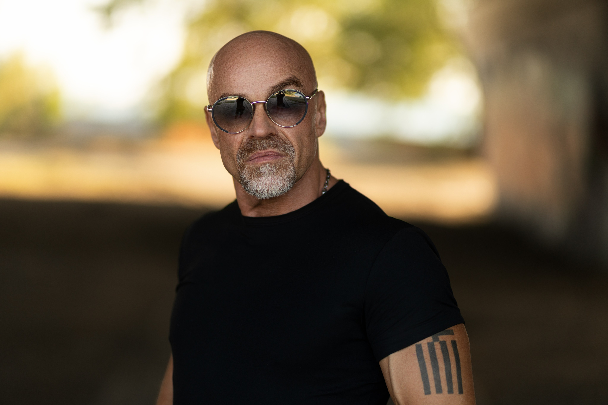 Фотосет на улице и спортплощадке с Александром для контента. Дмитрий Шульгин, портретный фотограф в Воронеже