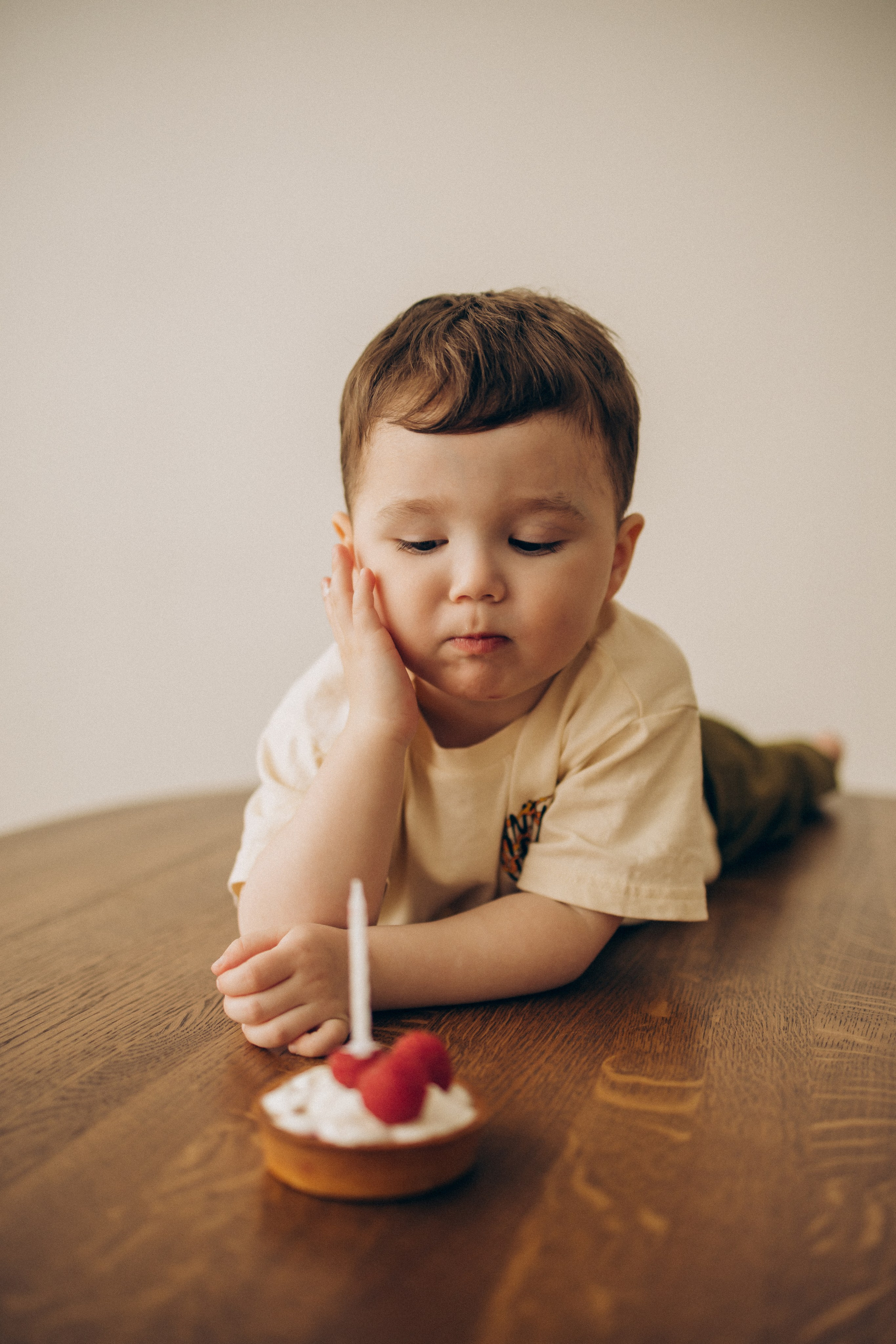 Семейная фотосессия Москва, семейный фотограф в Москве, семейная фотосессия, детский фотограф, семейная фотосессия в студии, фотосессия мама и сын