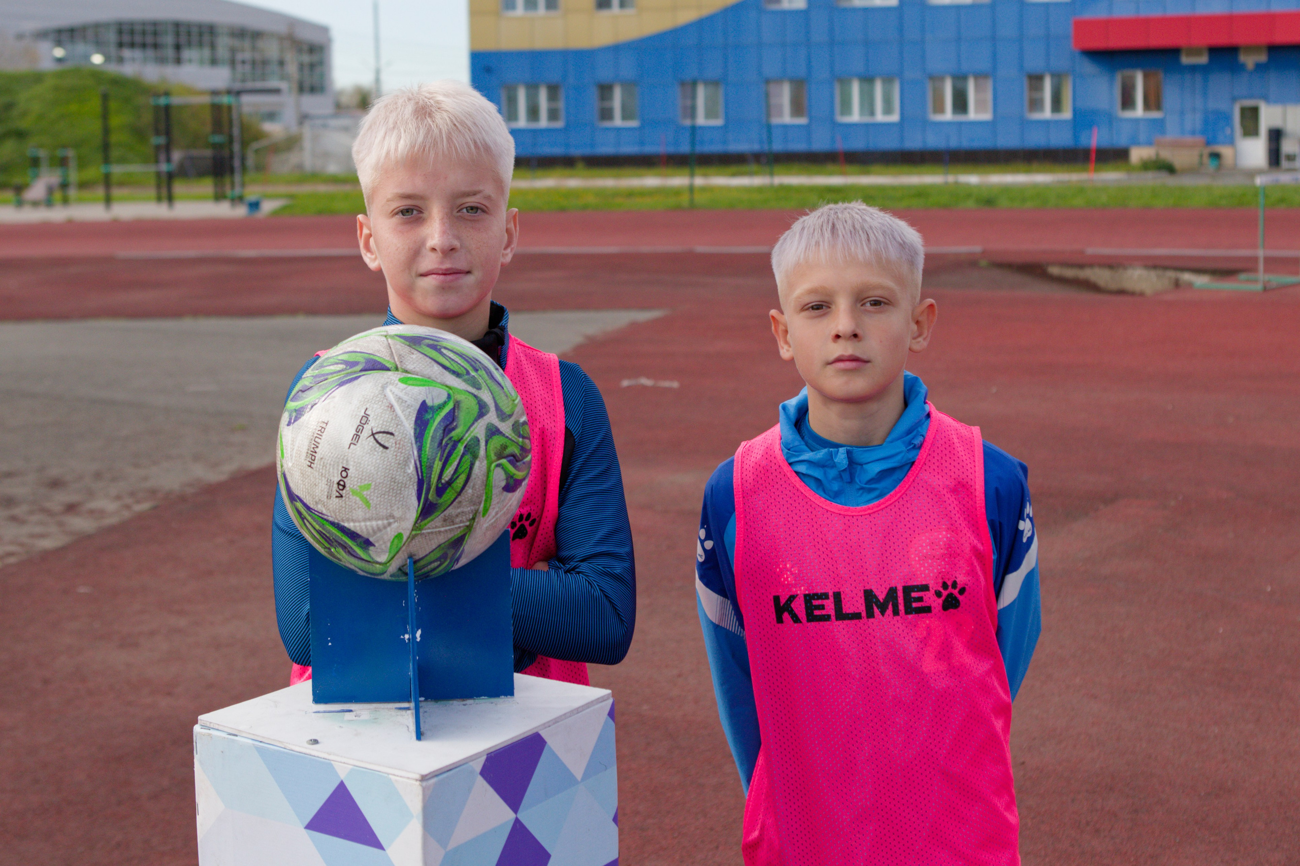 Матч ЮФЛ Сахалин-Хабаровск (U-18). Кутузов Евгений Фотограф в Южно-Сахалинске
