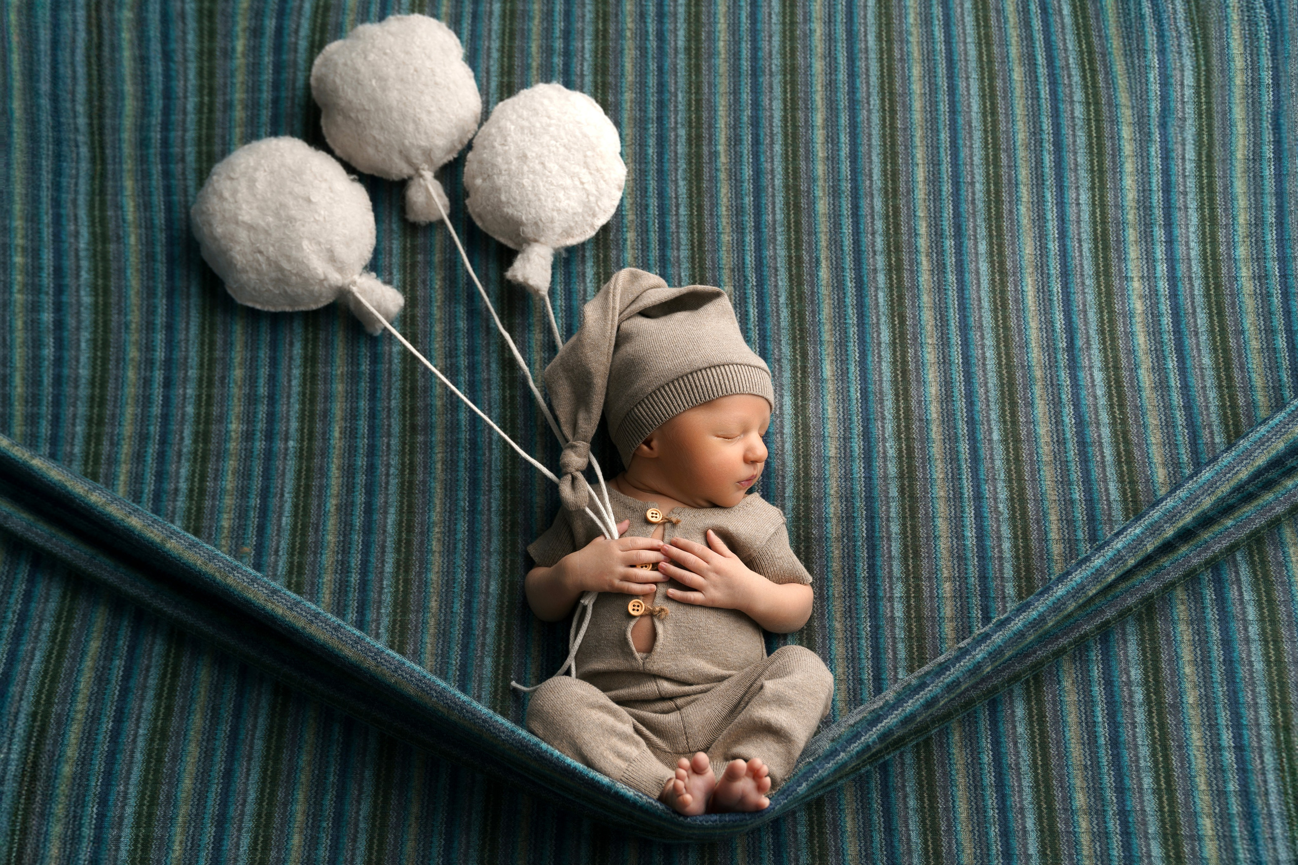 Фотосессия новорожденного (newborn). Фотограф новорожденных, детей до года и беременных в Симферополе