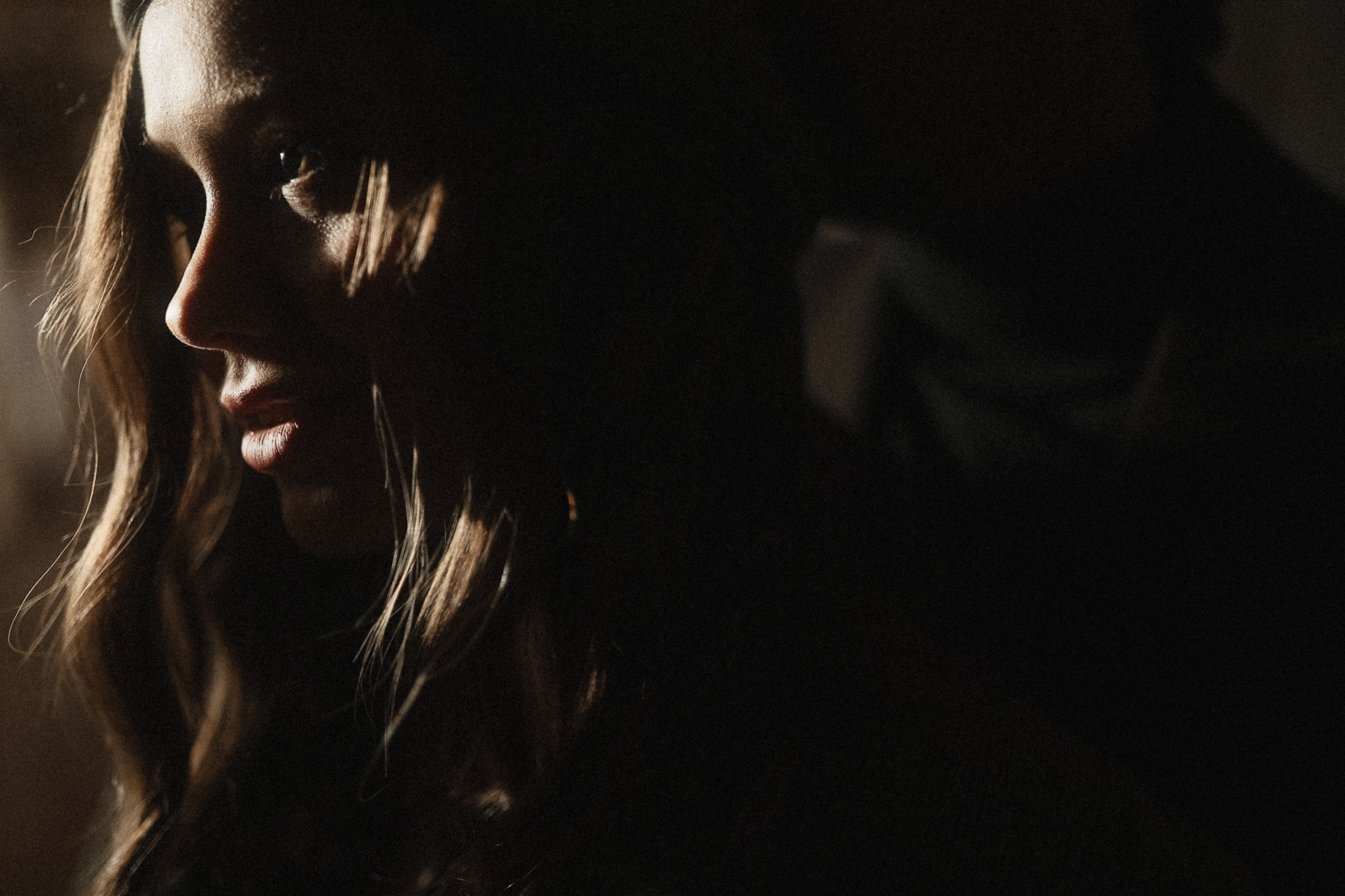 Тишина в библиотеке. Свадебный и семейный фотограф Москва, Спб, Крым Игорь Сазонов