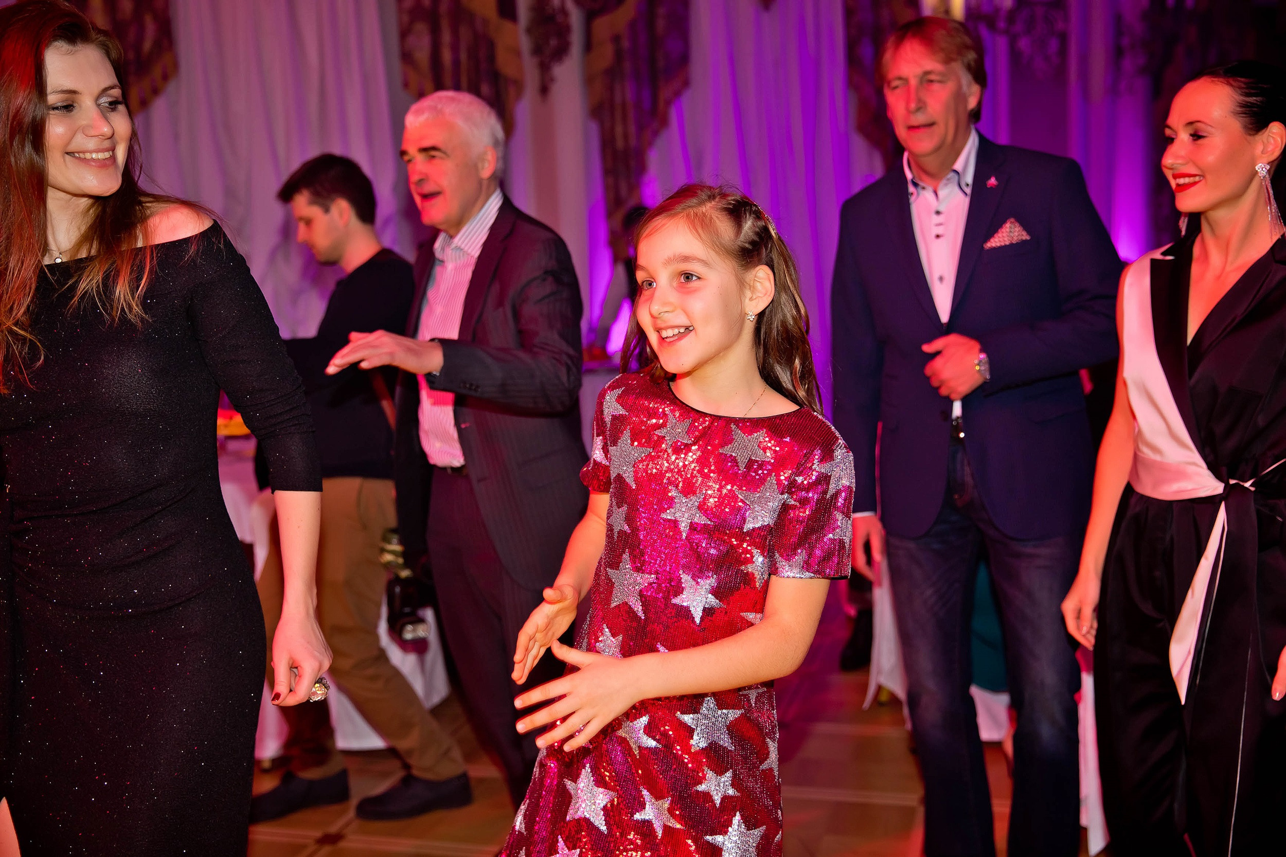 Репортаж с банкета. Свадебный фотограф в Санкт-Петербурге Рябикин Александр , занимаюсь св