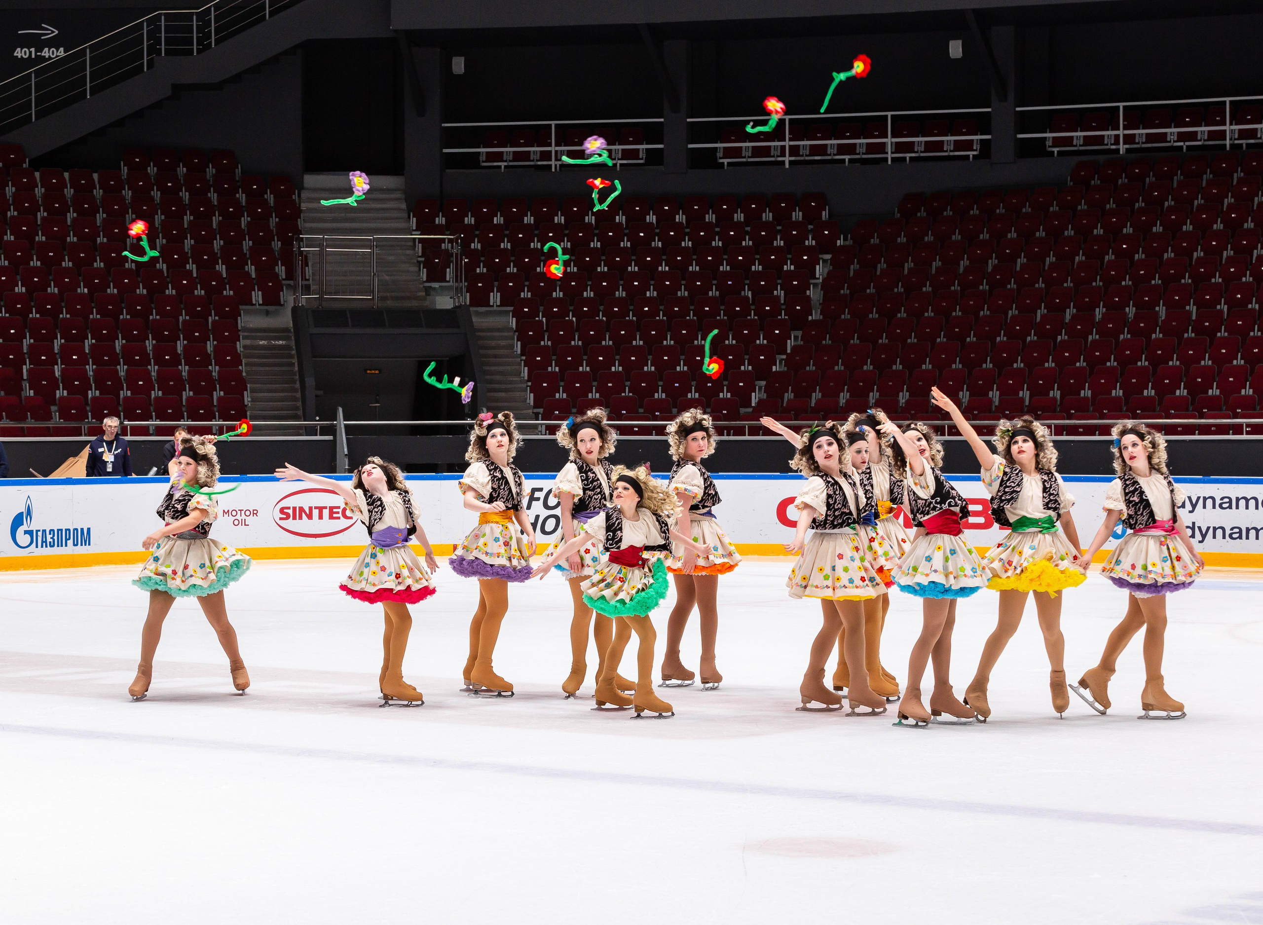 VII Ежегодный фестиваль массовых танцев на льду и фигурного катания «Петровский лёд» Санкт-Петербург. Репортажный фотограф в Москве