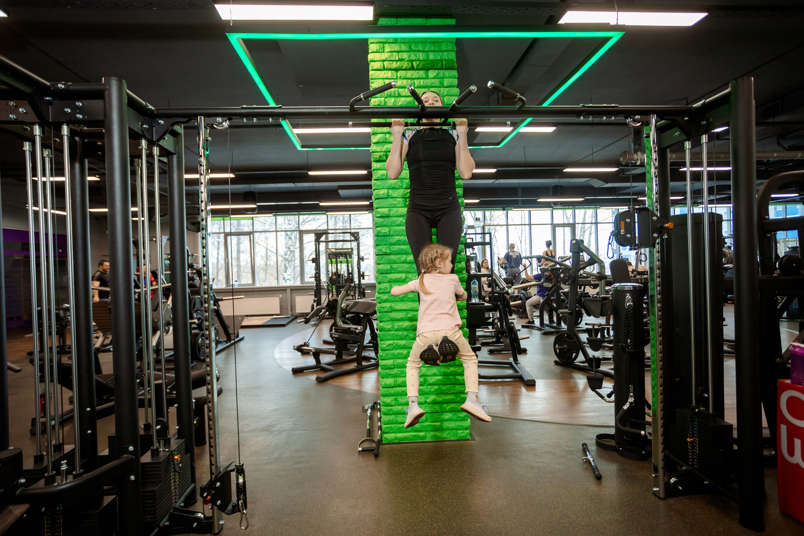 РЕПОРТАЖ: ФИТНЕСС-КЛУБ X-FIT. Профессиональный фотограф в Ижевске Леша Петров