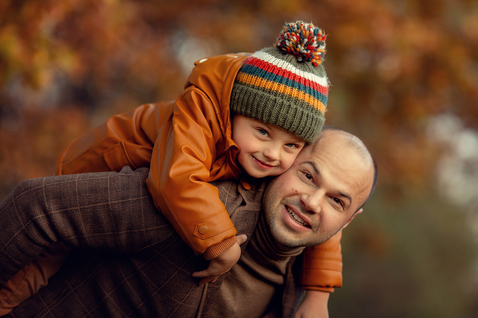 Семейная фотосессия в осеннем парке. Семейный фотограф Татьяна Надеждина | Москва, Московская область, Ярославль