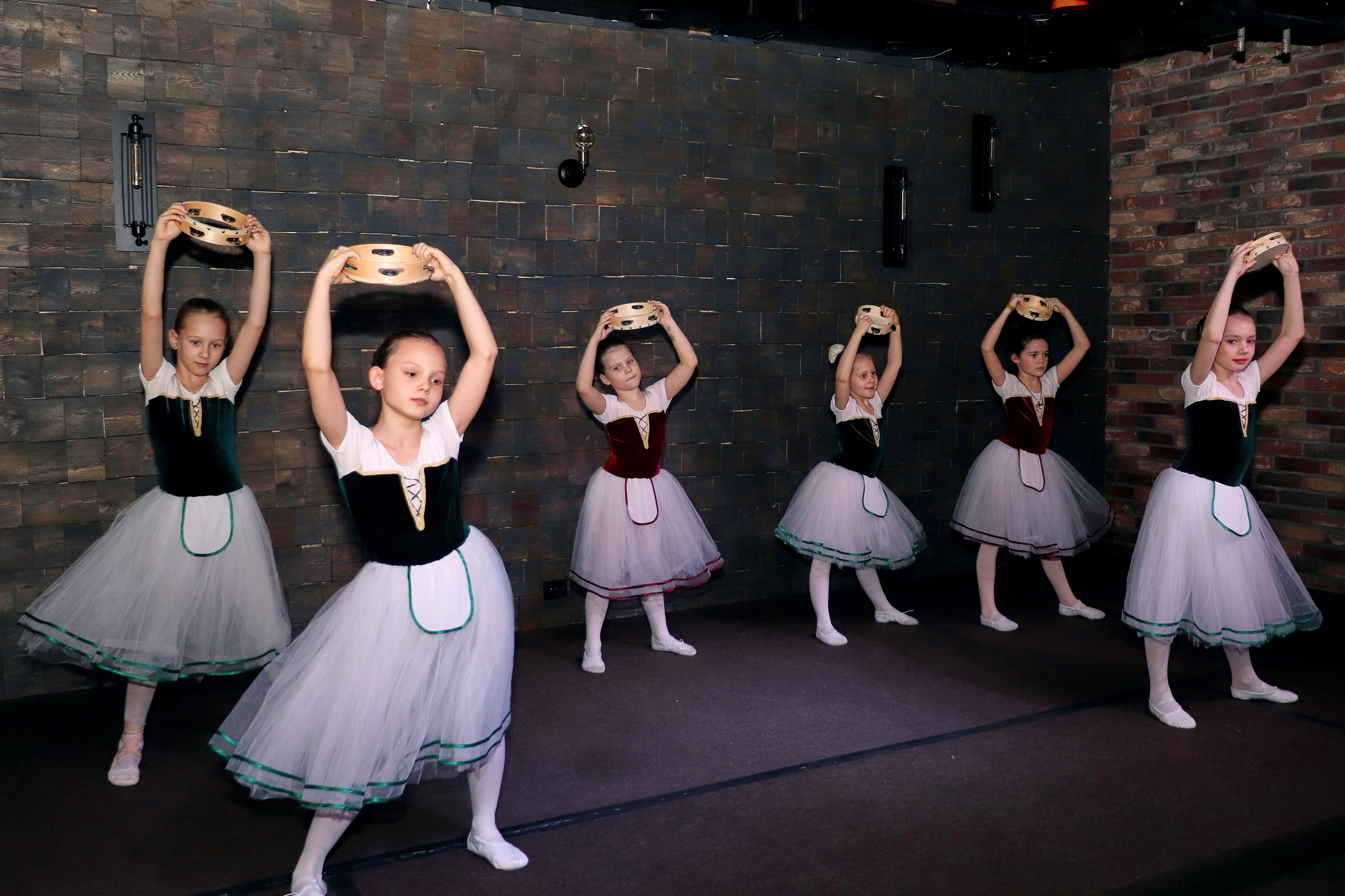 Балетная студия «Маленький лебедь». Фотограф Красноярск | Ховрин Иван | Свадьбы, Мероприятия, Фотосессии