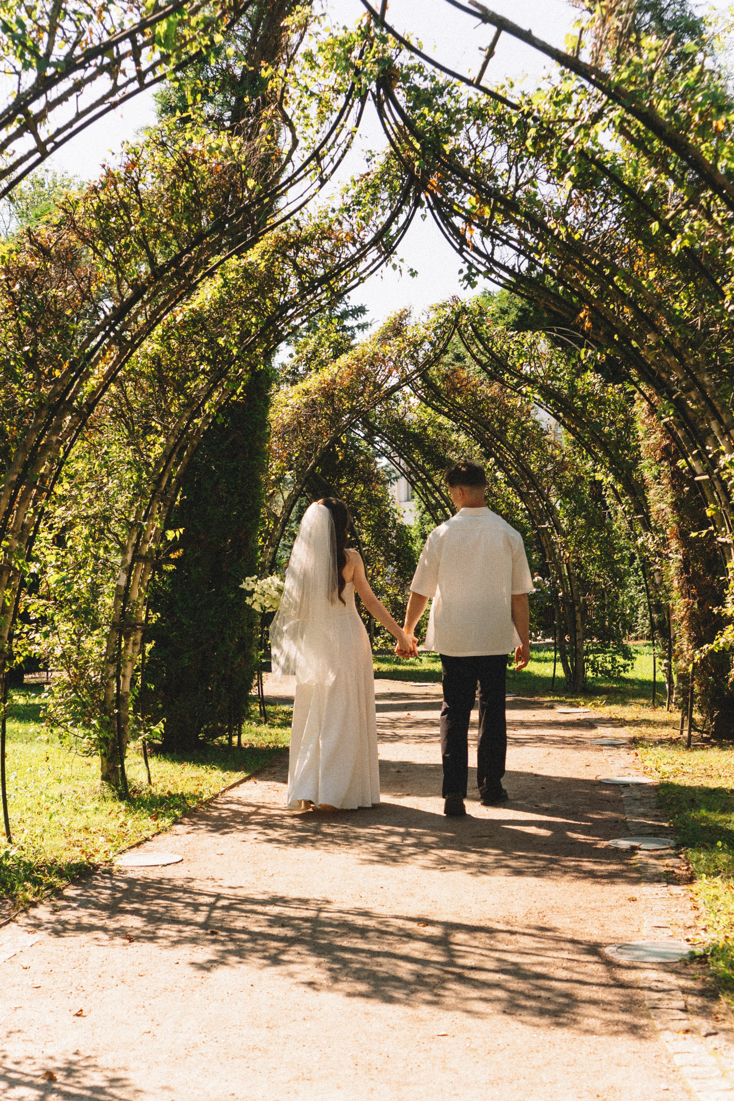 СВАДЕБНАЯ СЬЕМКА В ПЕТЕРГОФЕ И СЬЕМКА РЕПОРТАЖА В ЗАГСЕ ПЕТЕРГОФА. Профессиональный фотограф, Санкт-Петербург — Виктория Богомолова