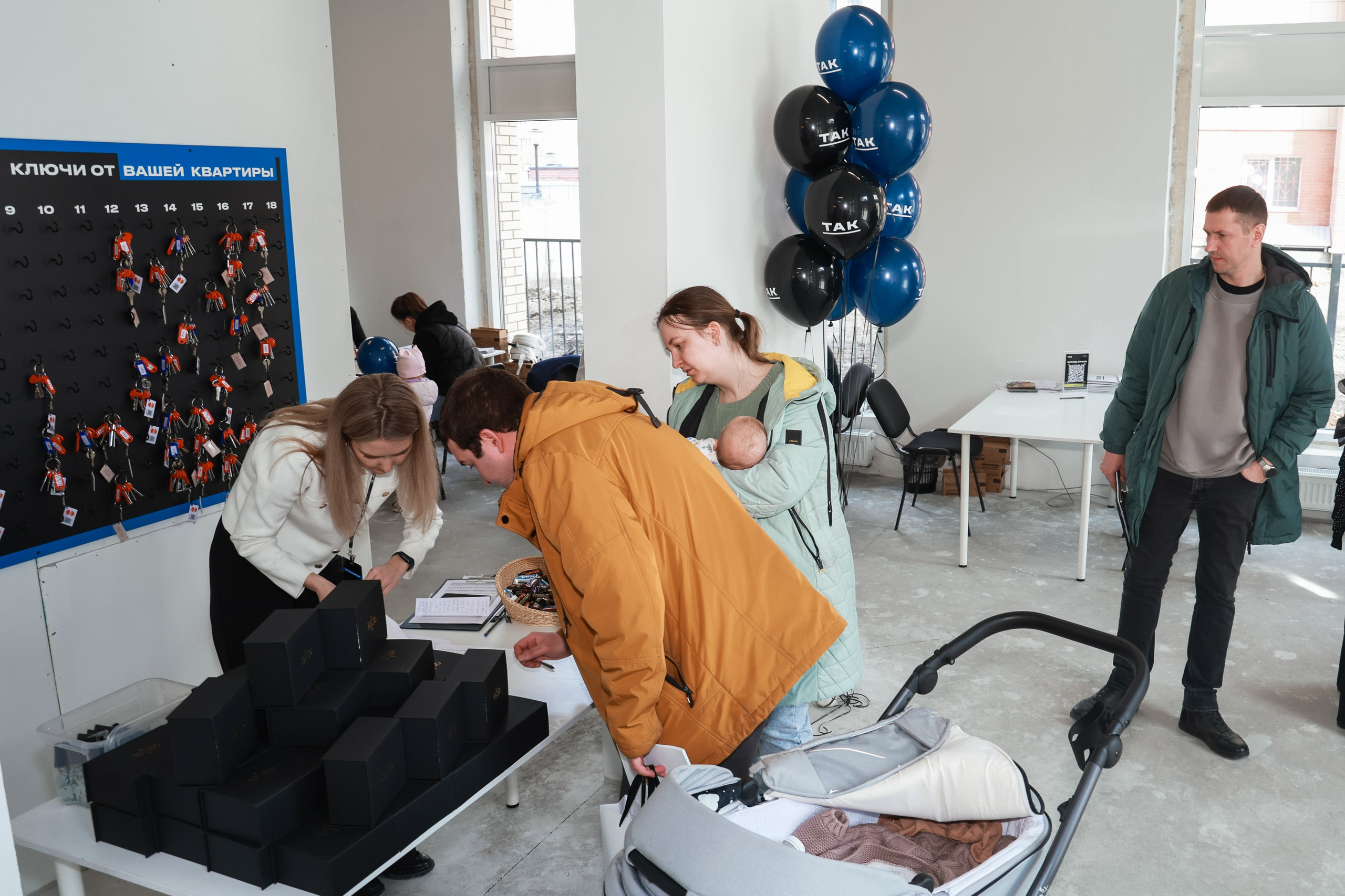 Выдача ключей Кварталы Телецентра 19I56. Фотограф Юлия Мальцева