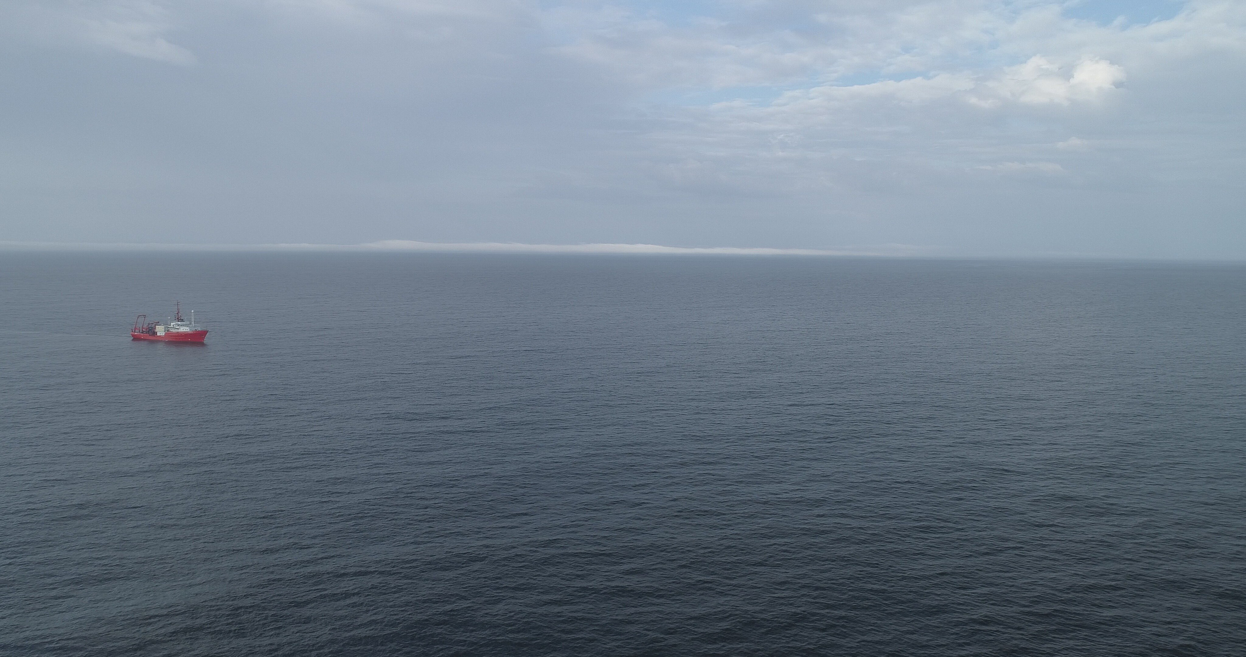 Амдерма — наука (2020 г.). Фотоальбом показывающий увлекательный мир авиации и мир медведей Андрея Иванова