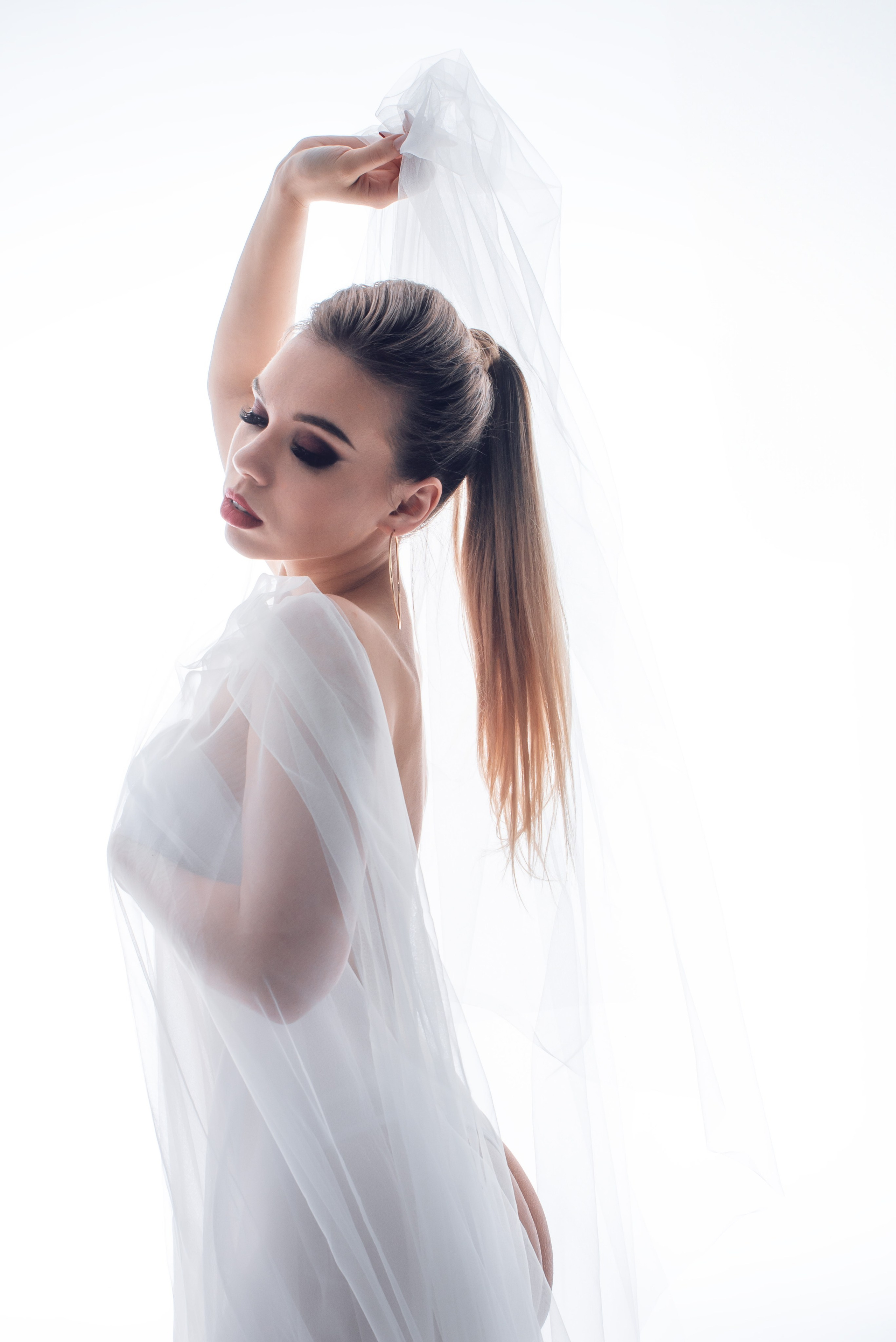 Фотосессия с тканями. Гармония и детали в фотографии Фото продакшен