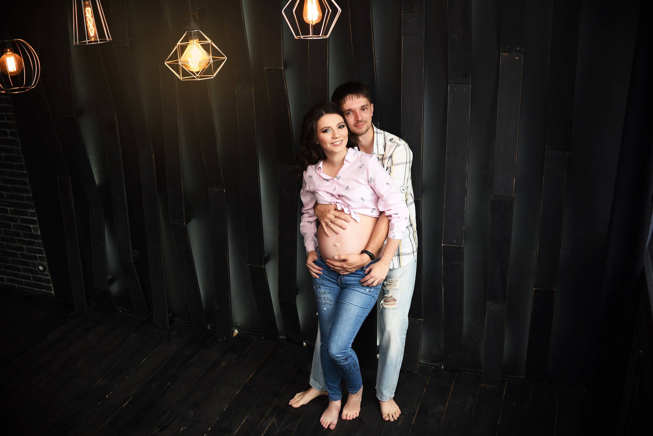 Фотосессия беременности студийная съемка. Свадебный, семейный, детский, контент фотограф в Омске Максим Ильин