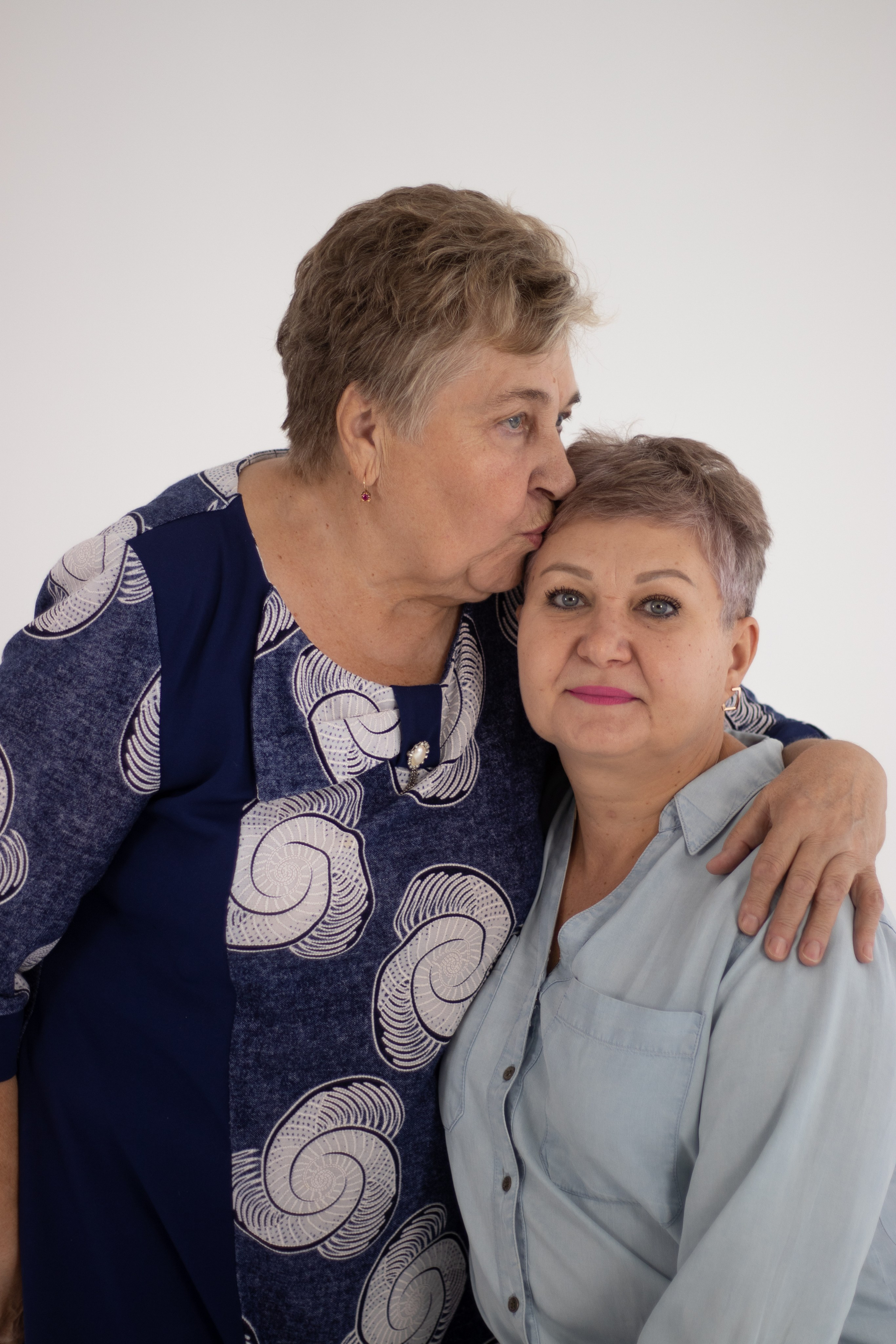 Студийная фотосессия. Фотограф в Астане, индивидуальная, семейная, домашняя фотосессия